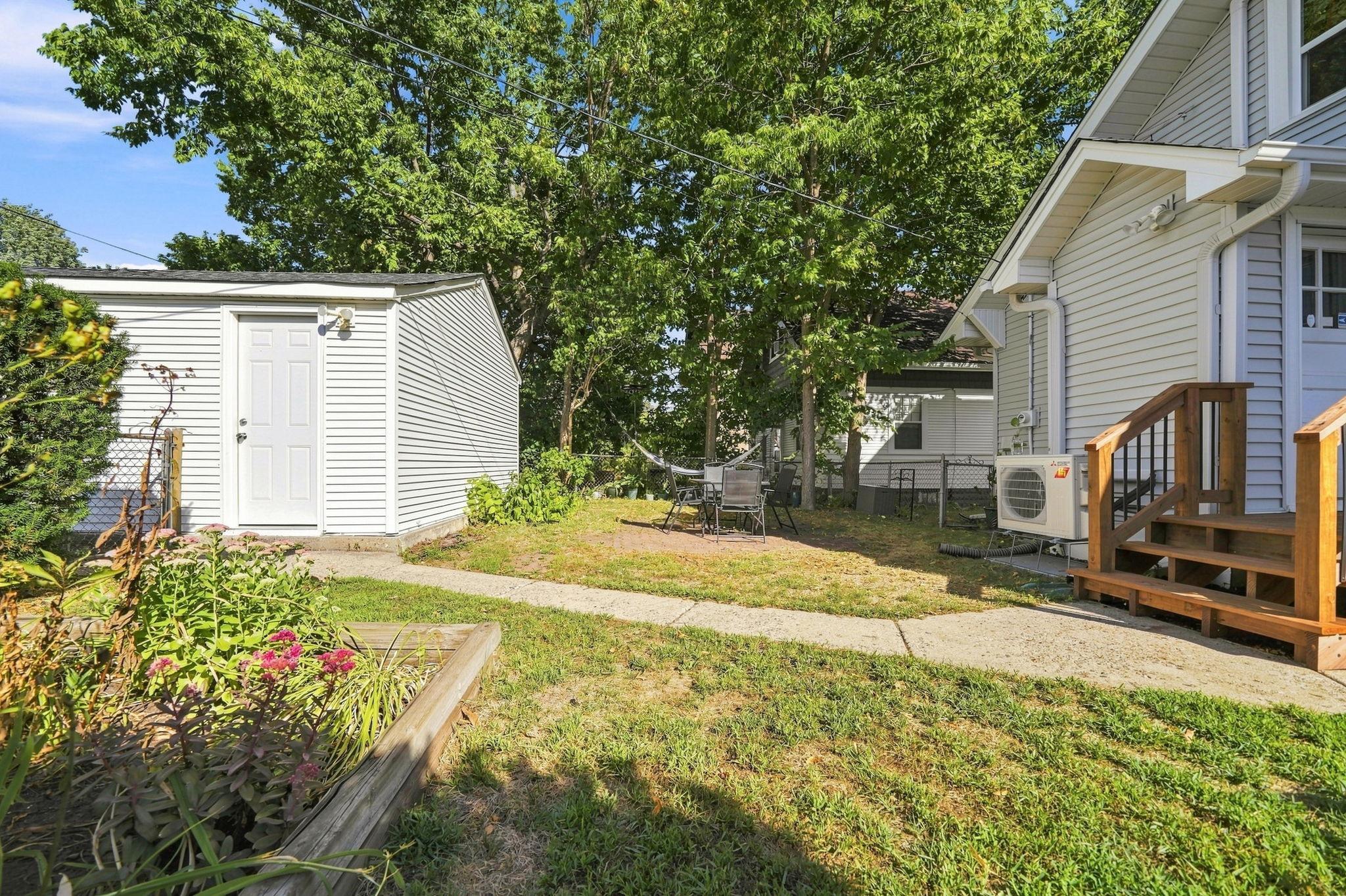 View of Residential at 1291 Sherburne Avenue, Saint Paul MN 55104, Saint Paul (42 of 44) - Mike Wilen | Minnesota Team Real Estate