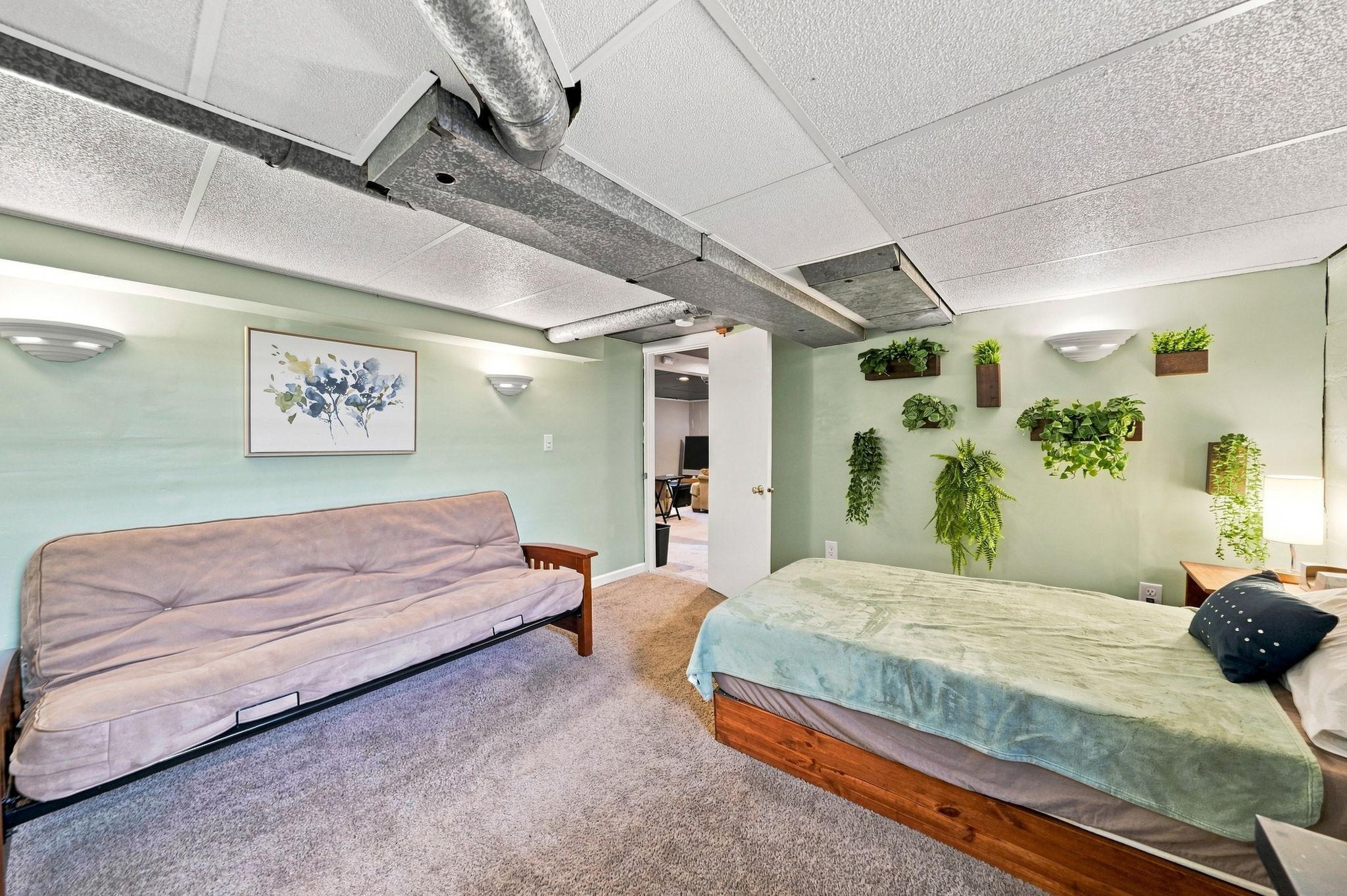 View of Residential at 1291 Sherburne Avenue, Saint Paul MN 55104, Saint Paul (37 of 44) - Mike Wilen | Minnesota Team Real Estate