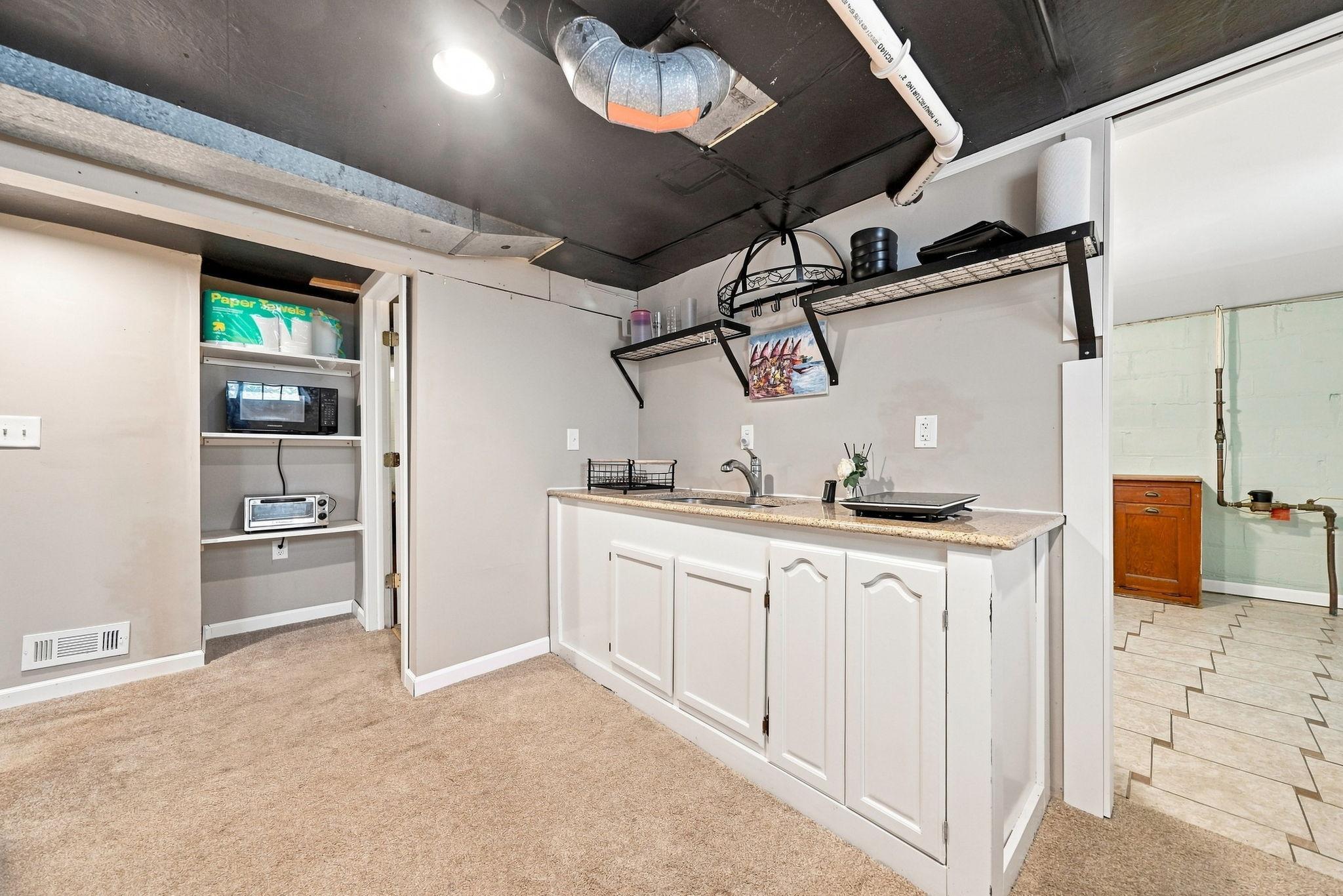View of Residential at 1291 Sherburne Avenue, Saint Paul MN 55104, Saint Paul (32 of 44) - Mike Wilen | Minnesota Team Real Estate