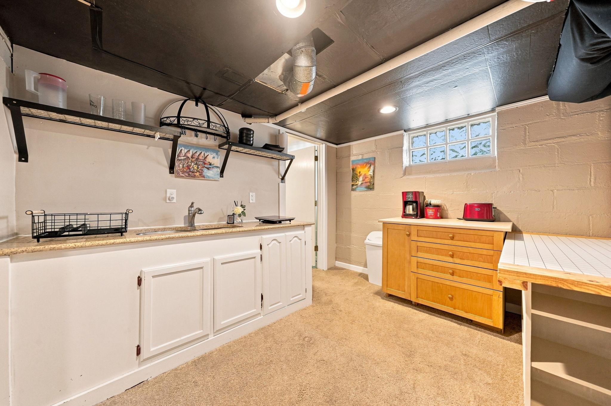 View of Residential at 1291 Sherburne Avenue, Saint Paul MN 55104, Saint Paul (30 of 44) - Mike Wilen | Minnesota Team Real Estate