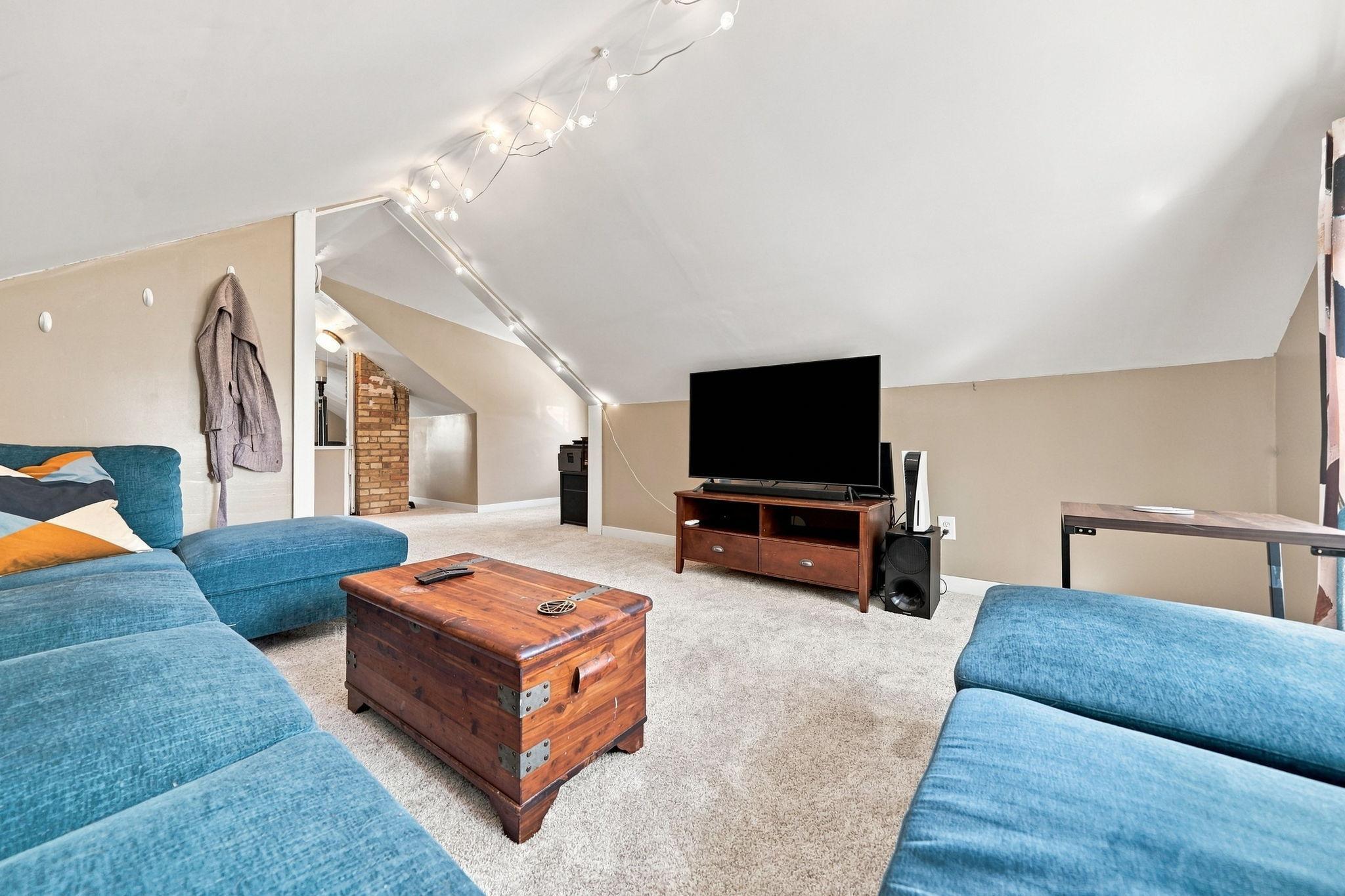 View of Residential at 1291 Sherburne Avenue, Saint Paul MN 55104, Saint Paul (25 of 44) - Mike Wilen | Minnesota Team Real Estate