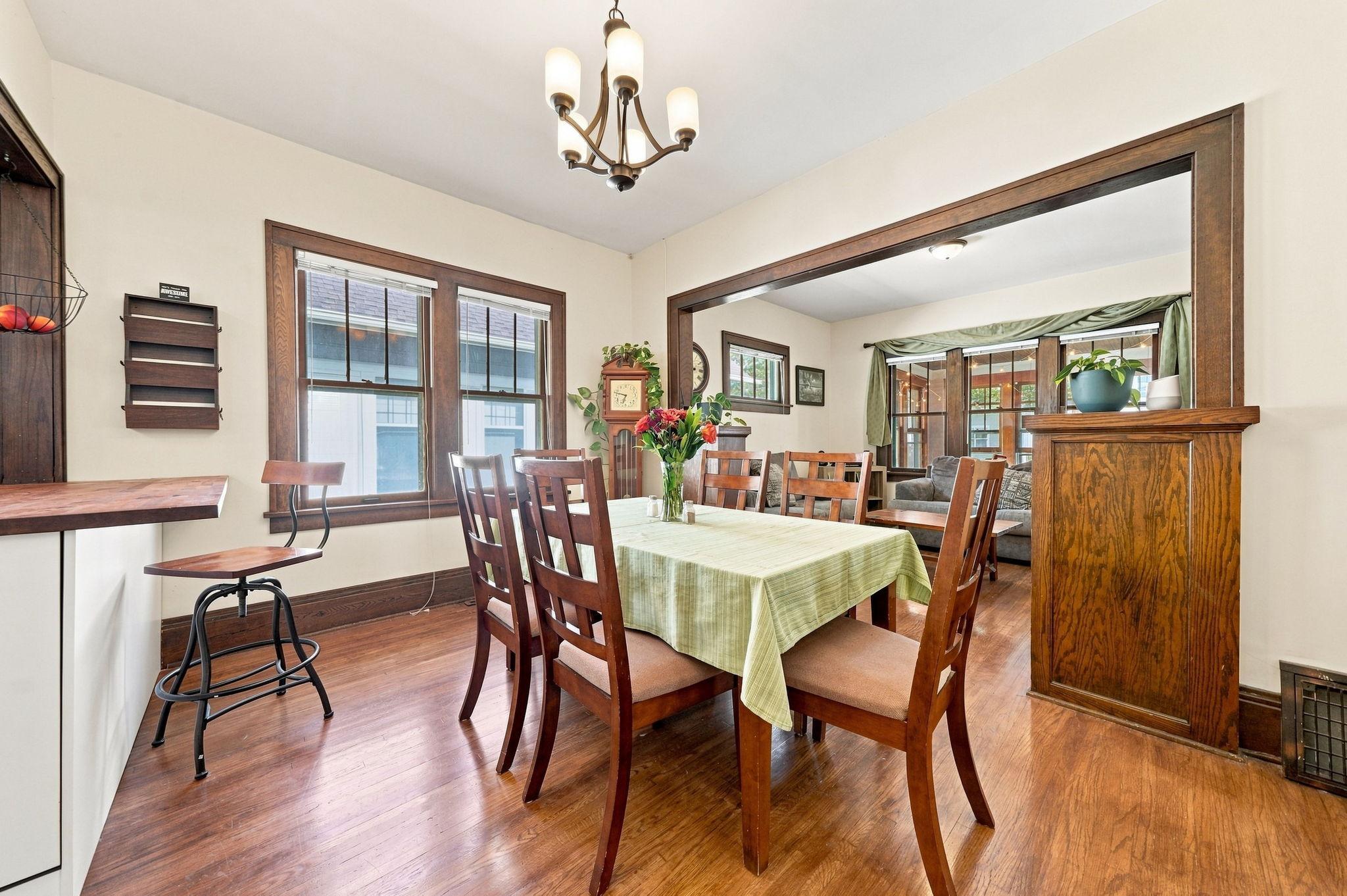 View of Residential at 1291 Sherburne Avenue, Saint Paul MN 55104, Saint Paul (9 of 44) - Mike Wilen | Minnesota Team Real Estate