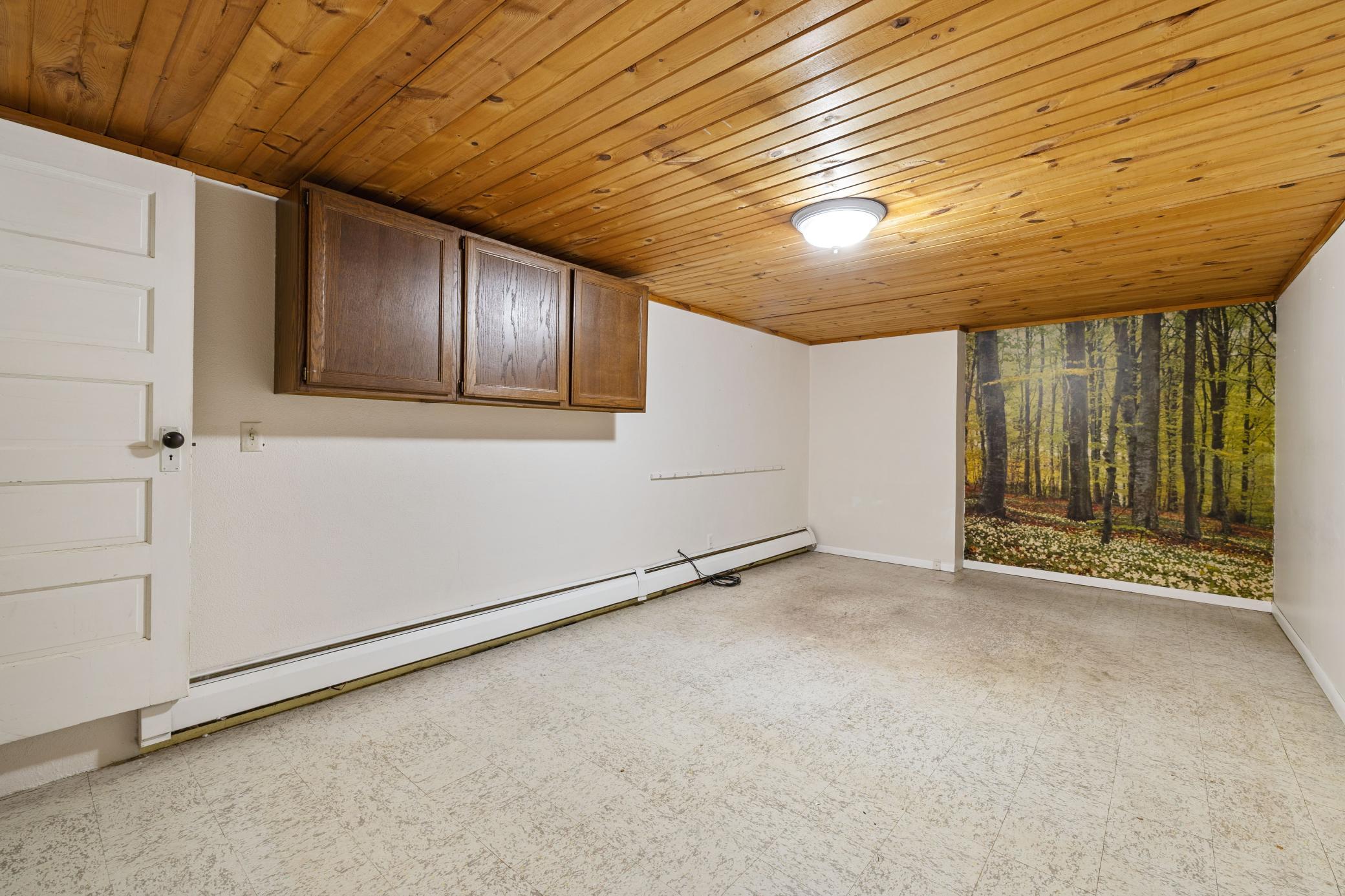 View of Residential at 5215 Knox Avenue, Minneapolis MN 55419, Minneapolis (31 of 32) - Mike Wilen | Minnesota Team Real Estate