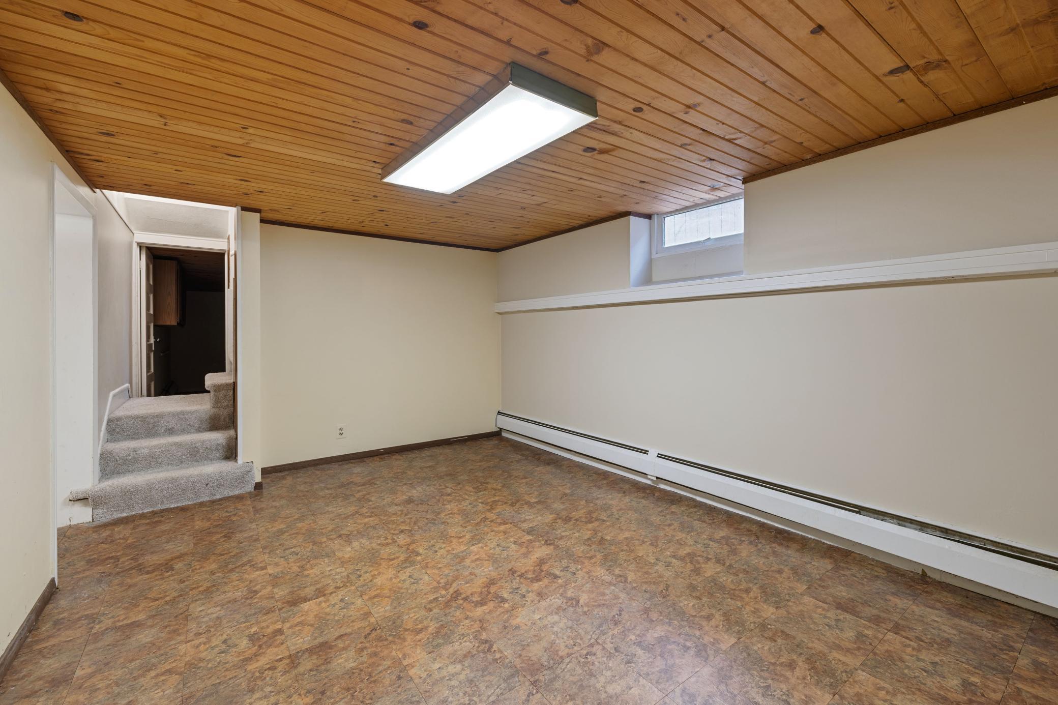 View of Residential at 5215 Knox Avenue, Minneapolis MN 55419, Minneapolis (30 of 32) - Mike Wilen | Minnesota Team Real Estate