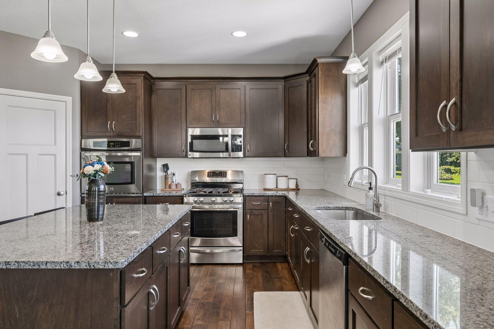 View of Residential at 19495 Hilldale Avenue, Lakeville MN 55044, Lakeville (10 of 34) - Mike Wilen | Minnesota Team Real Estate