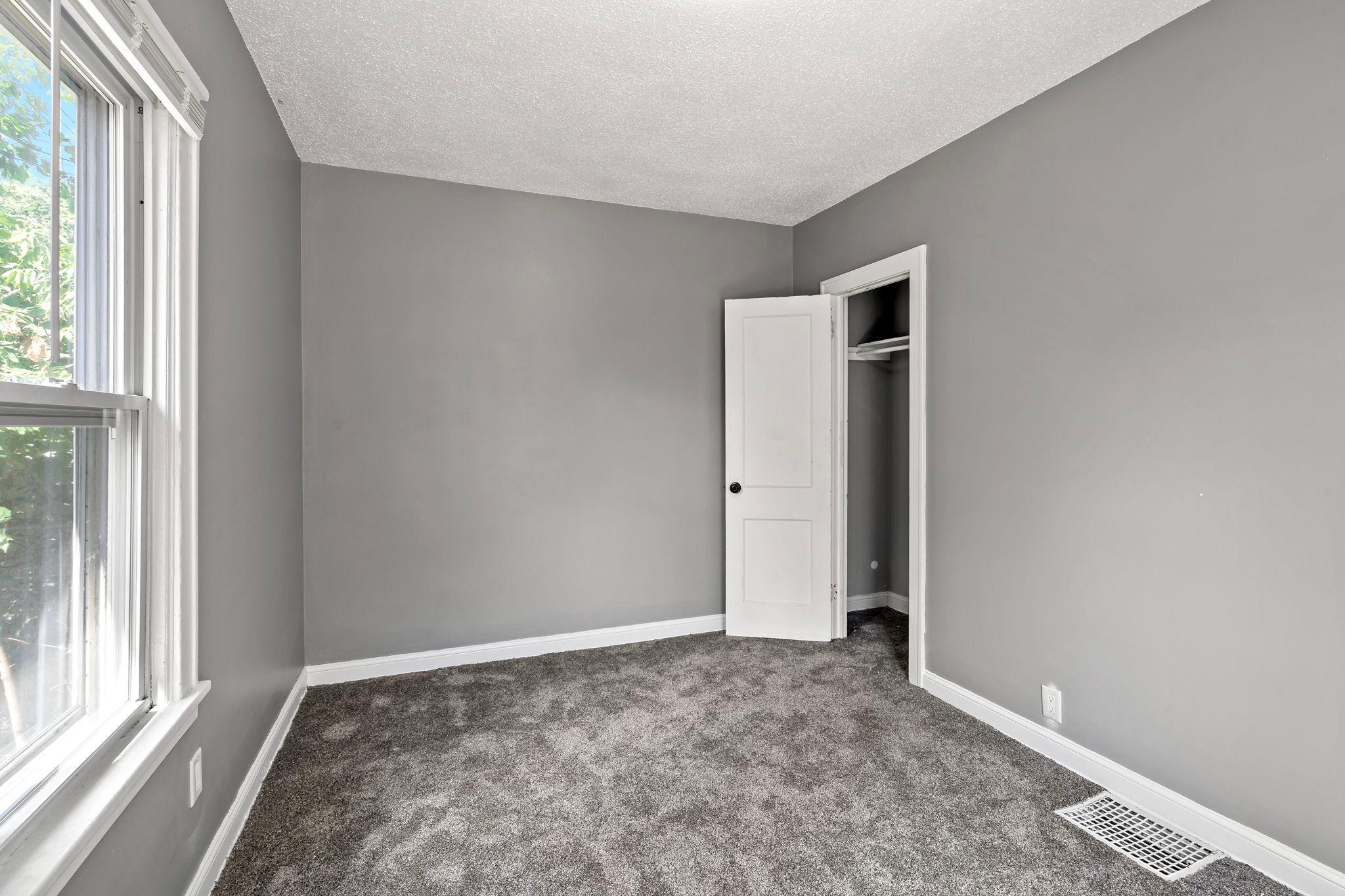 View of Residential at 1008 Lowry Avenue, Minneapolis MN 55411, Minneapolis (13 of 24) - Mike Wilen | Minnesota Team Real Estate