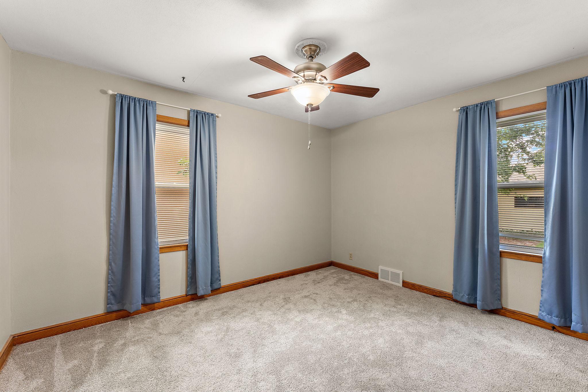 View of Residential at 828 3rd Avenue, South Saint Paul MN 55075, South Saint Paul (17 of 31) - Mike Wilen | Minnesota Team Real Estate