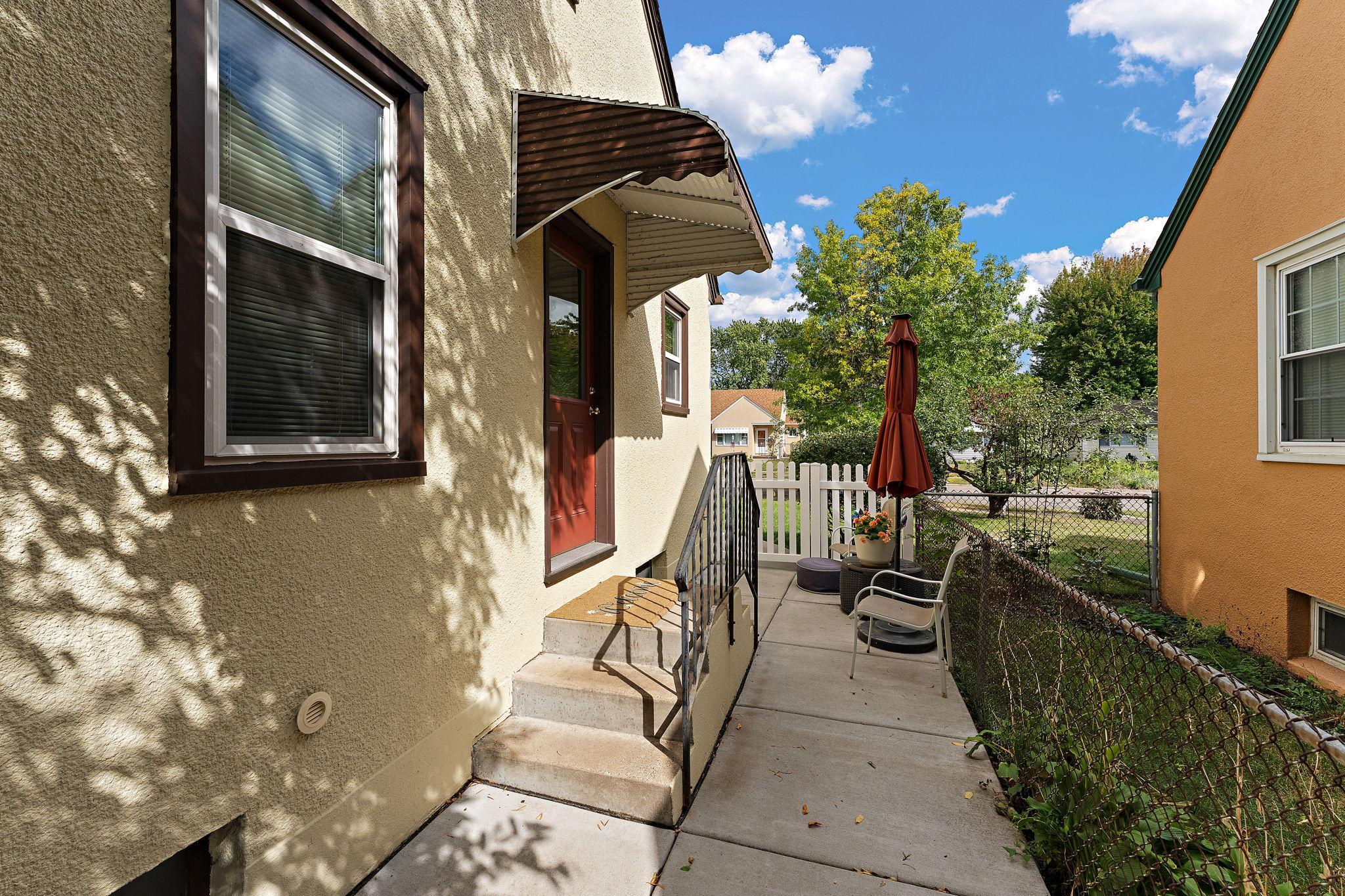 View of Residential at 828 3rd Avenue, South Saint Paul MN 55075, South Saint Paul (4 of 31) - Mike Wilen | Minnesota Team Real Estate