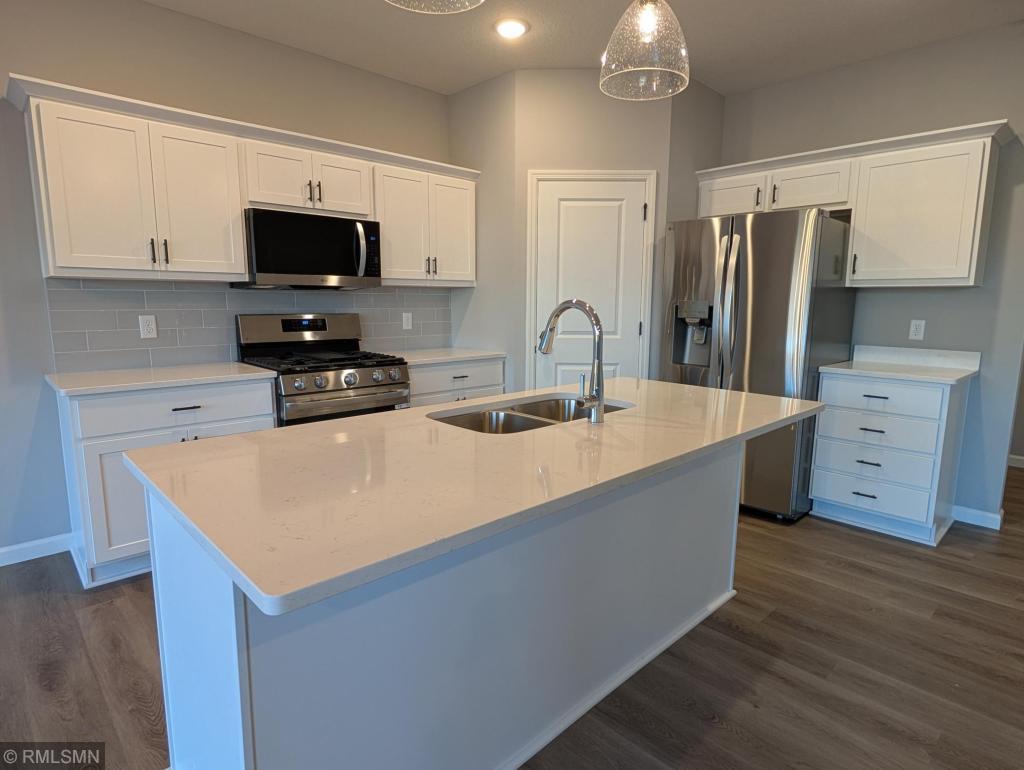 View of Residential at 10593 Goodview Avenue, Cottage Grove MN 55016, Cottage Grove (7 of 28) - Mike Wilen | Minnesota Team Real Estate