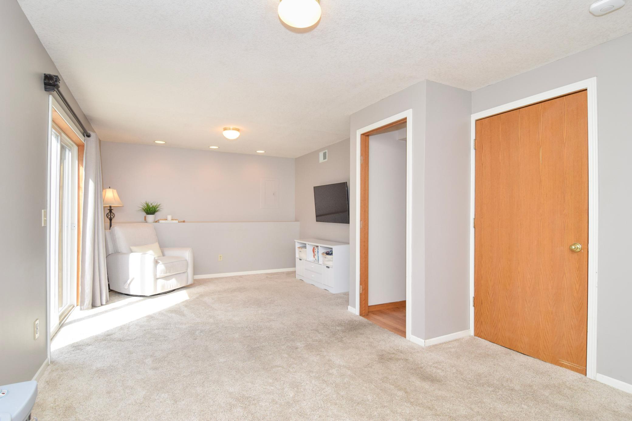 View of Residential at 882 115th Avenue, Blaine MN 55434, Blaine (17 of 22) - Mike Wilen | Minnesota Team Real Estate