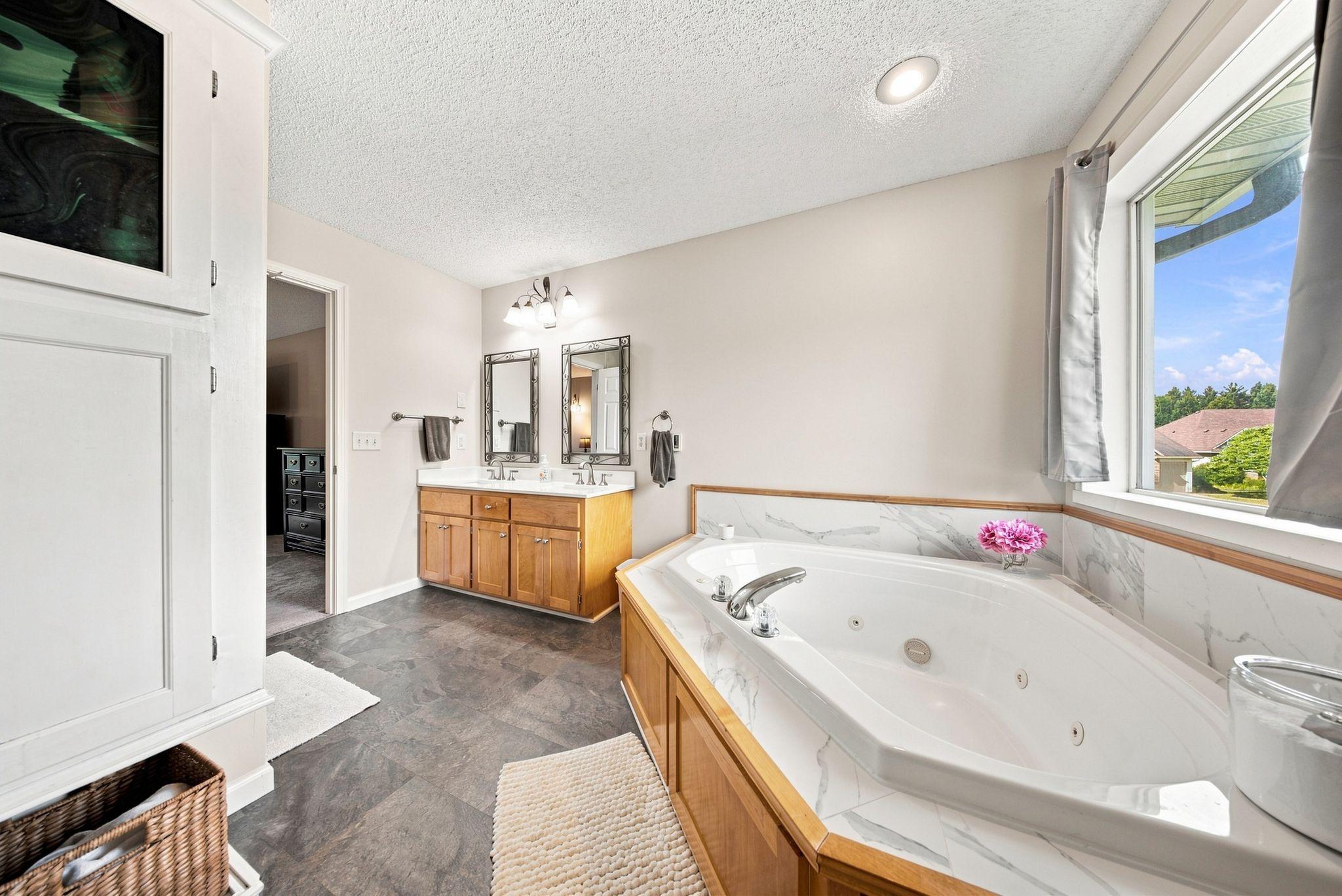 View of Residential at 5294 Marquess Trail, Lake Elmo MN 55042, Lake Elmo (27 of 60) - Mike Wilen | Minnesota Team Real Estate
