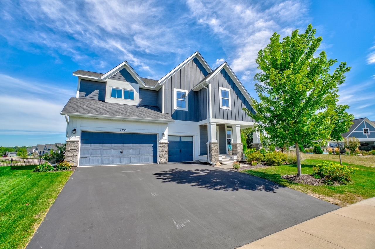 View of Residential at 4233 Arbor Bay, Woodbury MN 55129, Woodbury (33 of 42) - Mike Wilen | Minnesota Team Real Estate