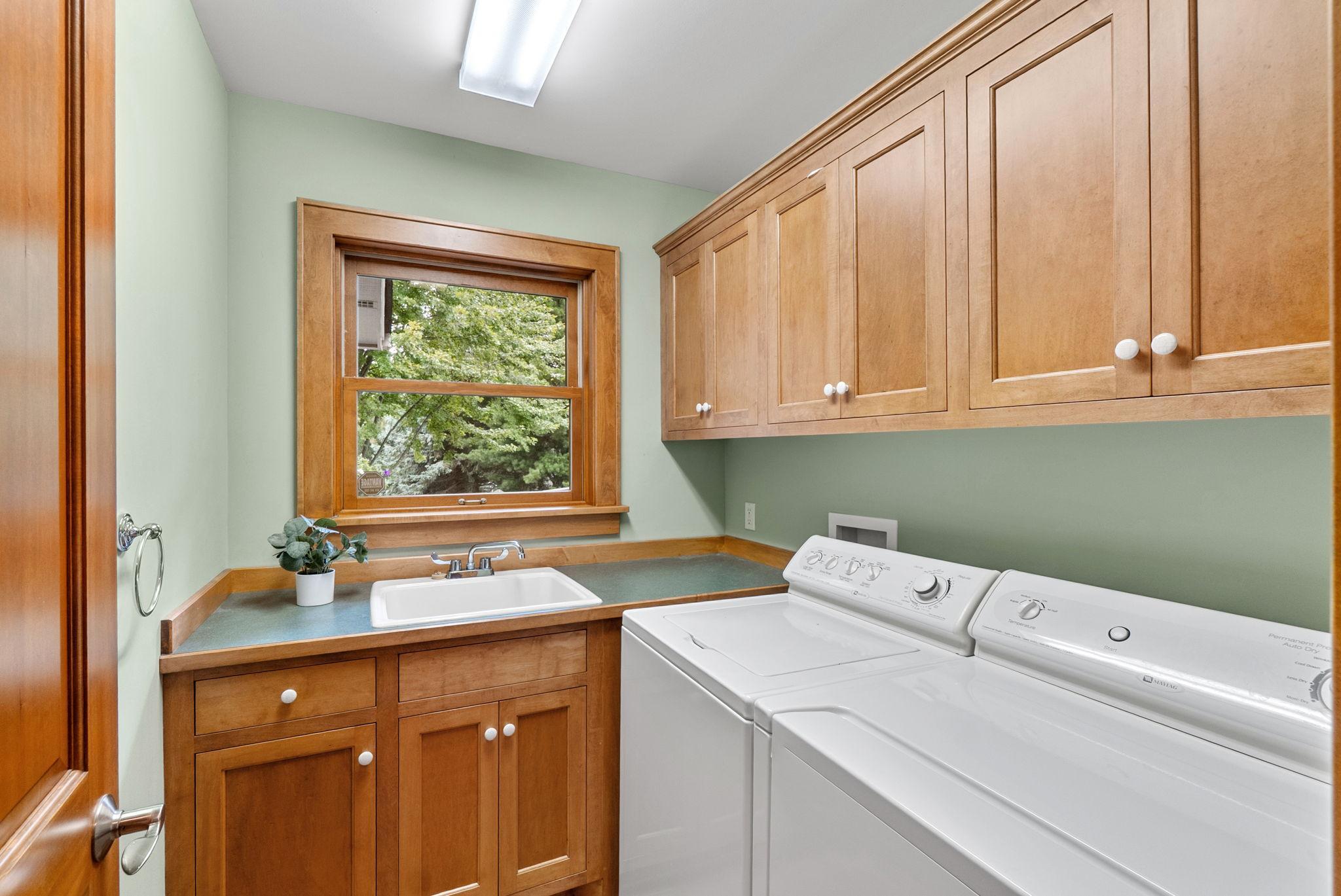 View of Residential at 18119 87th Avenue, Maple Grove MN 55311, Maple Grove (22 of 46) - Mike Wilen | Minnesota Team Real Estate