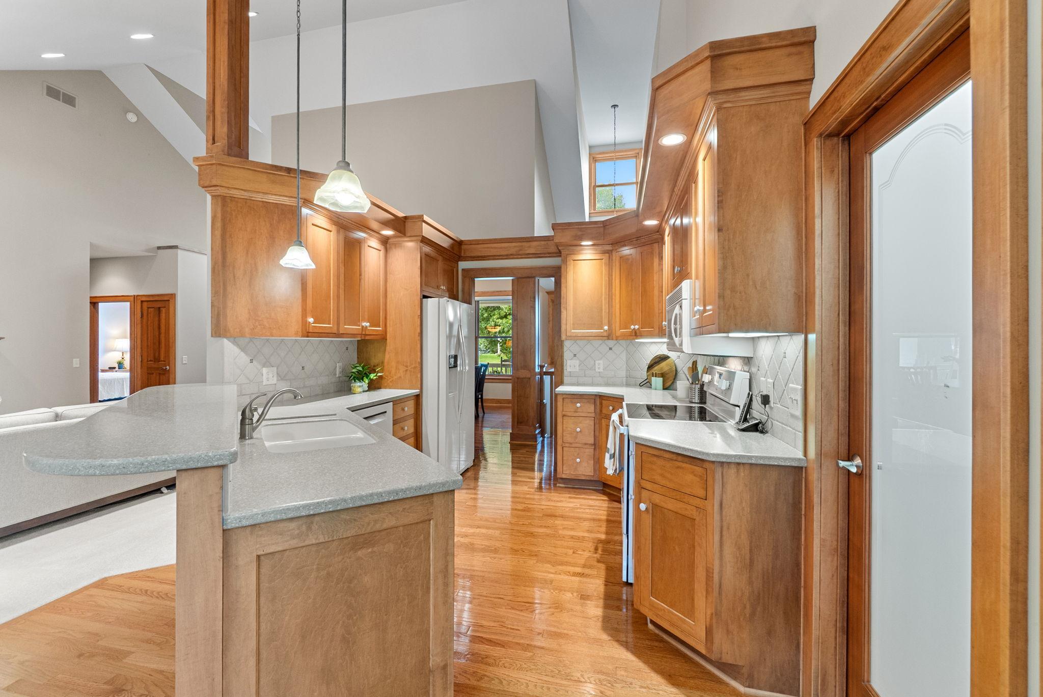 View of Residential at 18119 87th Avenue, Maple Grove MN 55311, Maple Grove (15 of 46) - Mike Wilen | Minnesota Team Real Estate