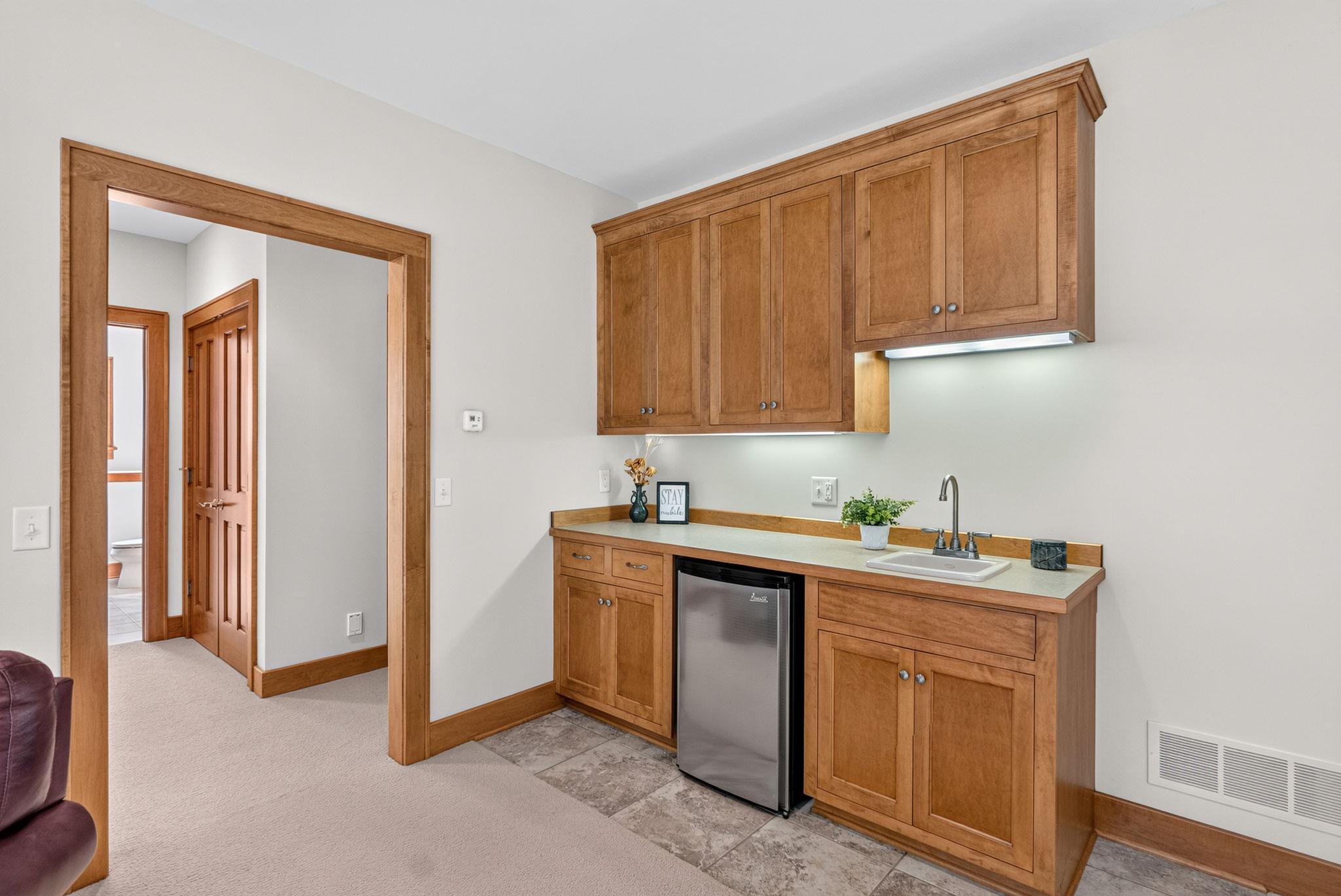 View of Residential at 18119 87th Avenue, Maple Grove MN 55311, Maple Grove (36 of 46) - Mike Wilen | Minnesota Team Real Estate