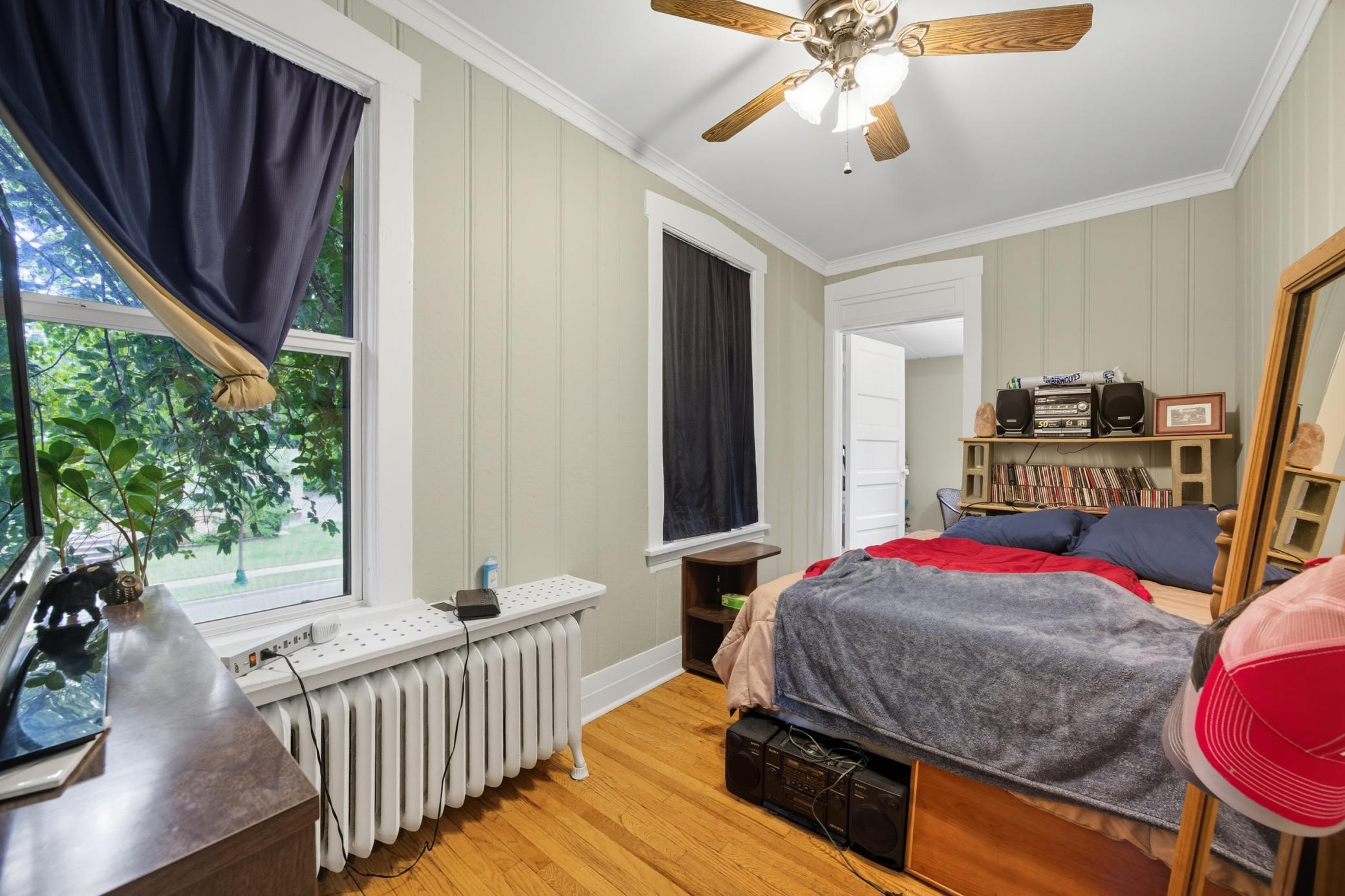 View of Residential Income at 1083 Chatsworth Street, Saint Paul MN 55103, Saint Paul (13 of 32) - Mike Wilen | Minnesota Team Real Estate