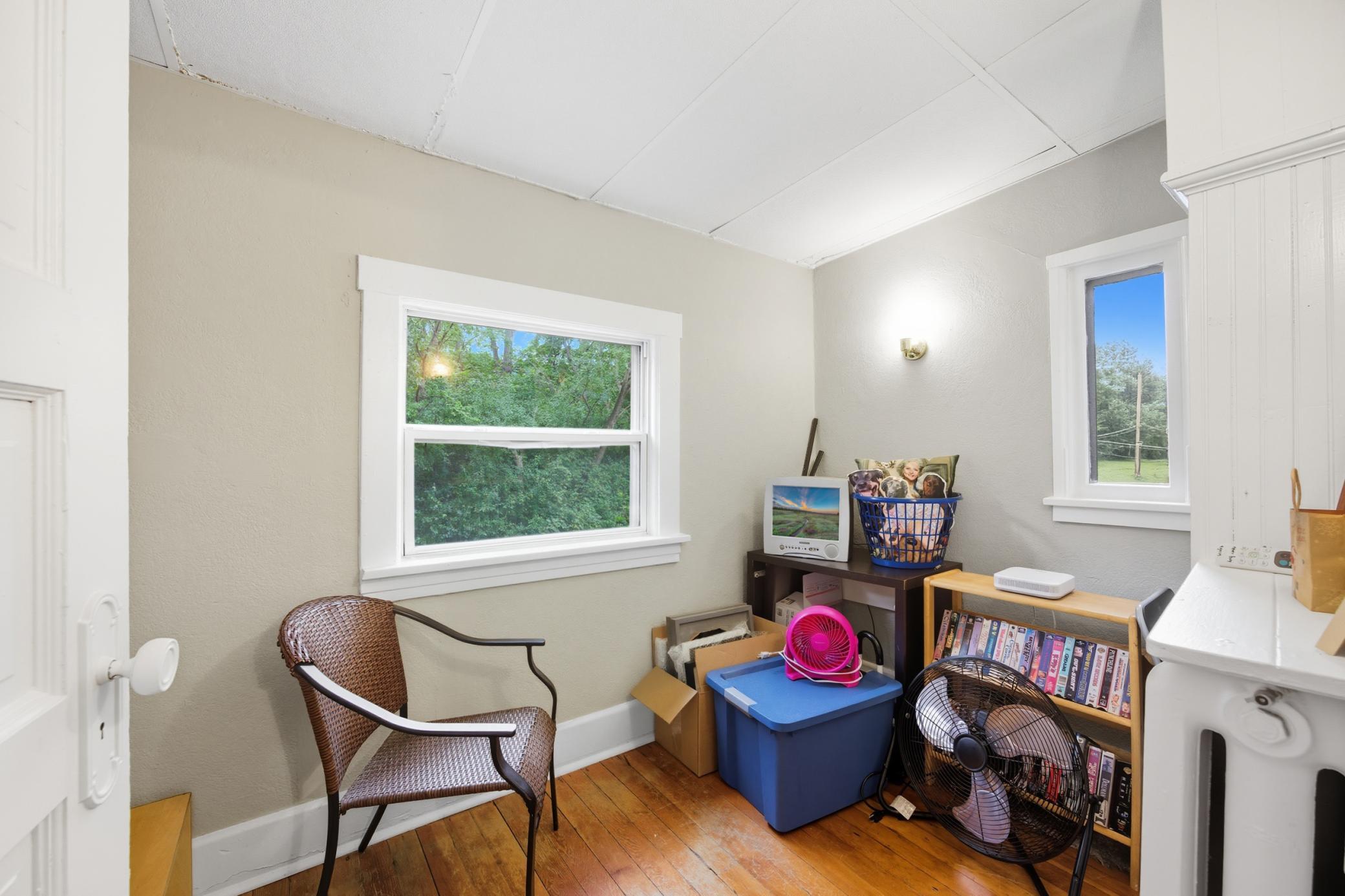 View of Residential Income at 1083 Chatsworth Street, Saint Paul MN 55103, Saint Paul (14 of 32) - Mike Wilen | Minnesota Team Real Estate