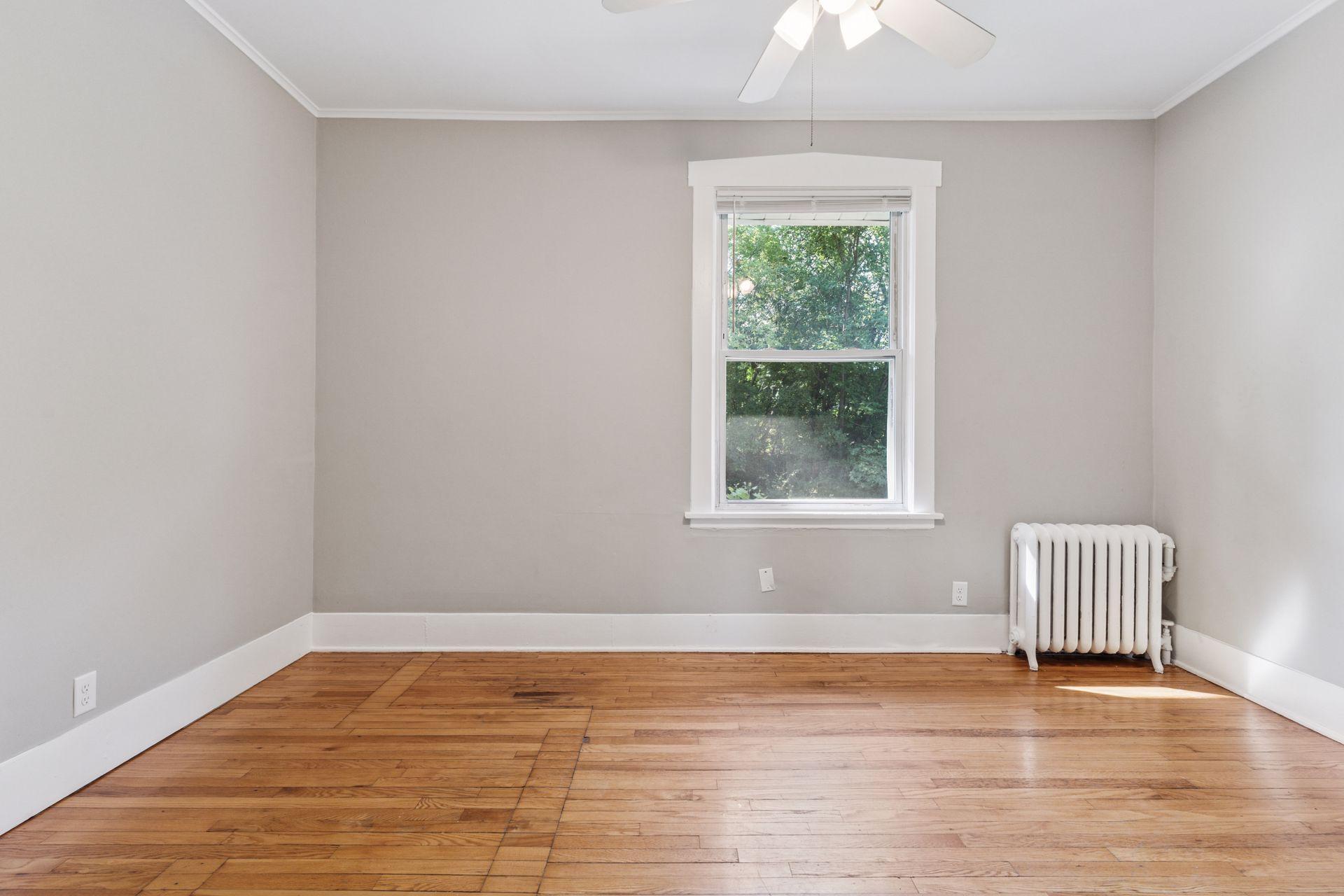 View of Residential Income at 1083 Chatsworth Street, Saint Paul MN 55103, Saint Paul (23 of 32) - Mike Wilen | Minnesota Team Real Estate