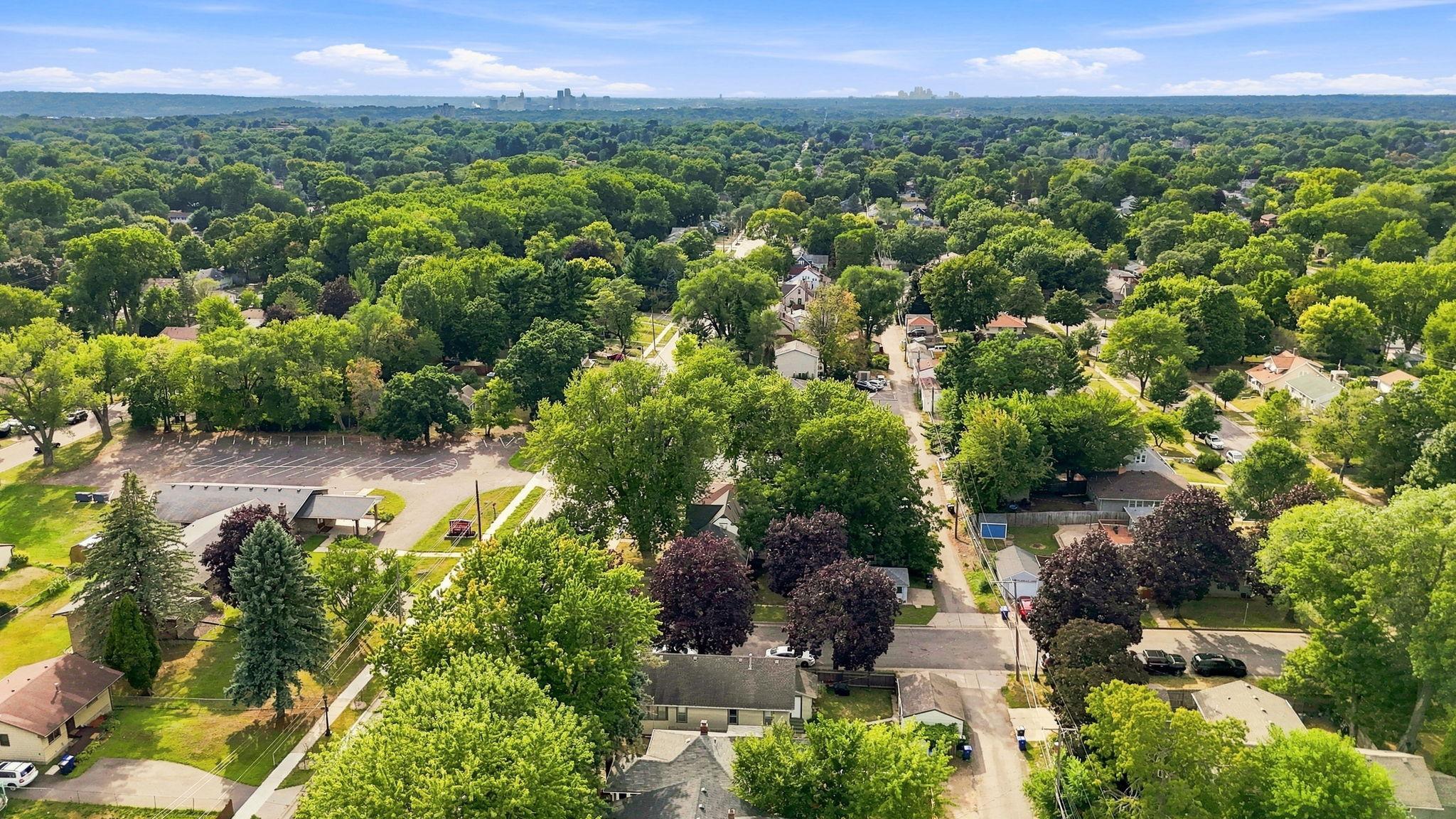 View of Residential at 2211 Minnehaha Avenue, Saint Paul MN 55119, Saint Paul (63 of 70) - Mike Wilen | Minnesota Team Real Estate
