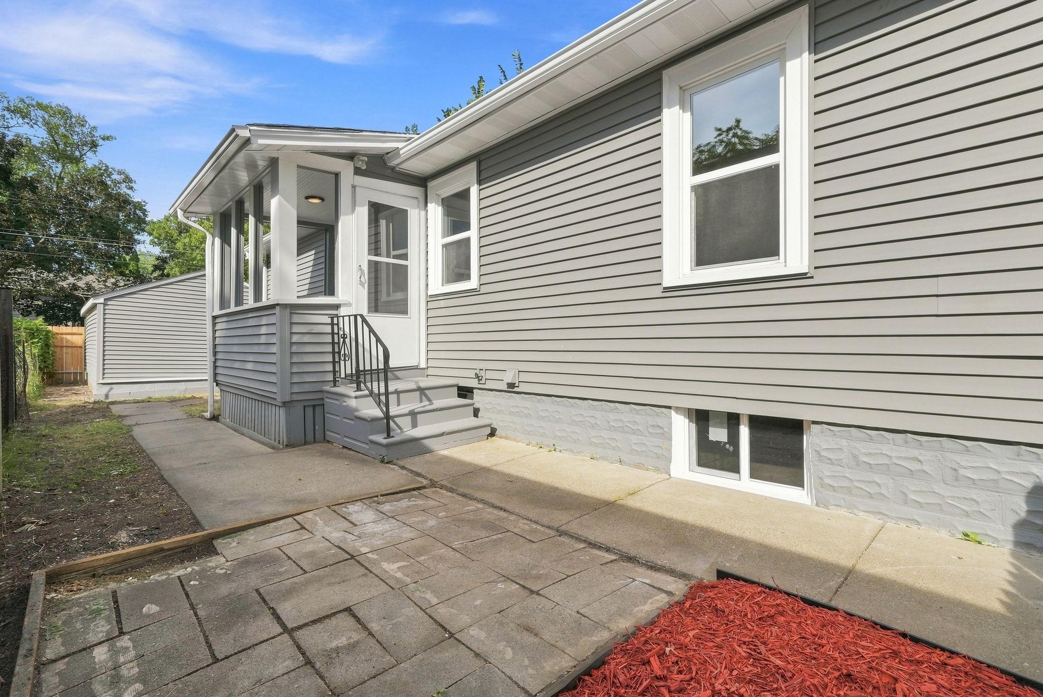 View of Residential at 2211 Minnehaha Avenue, Saint Paul MN 55119, Saint Paul (48 of 70) - Mike Wilen | Minnesota Team Real Estate