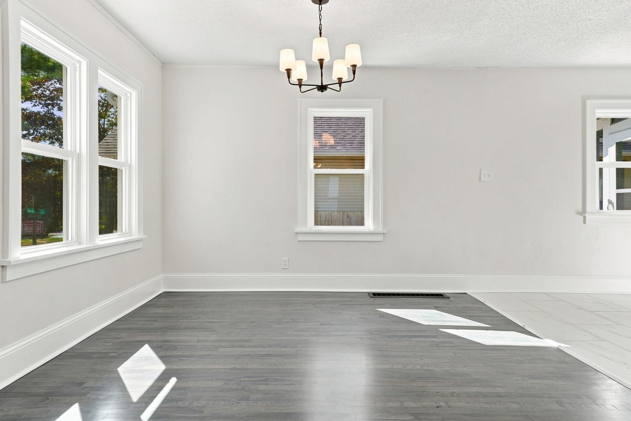 View of Residential at 2211 Minnehaha Avenue, Saint Paul MN 55119, Saint Paul (18 of 70) - Mike Wilen | Minnesota Team Real Estate