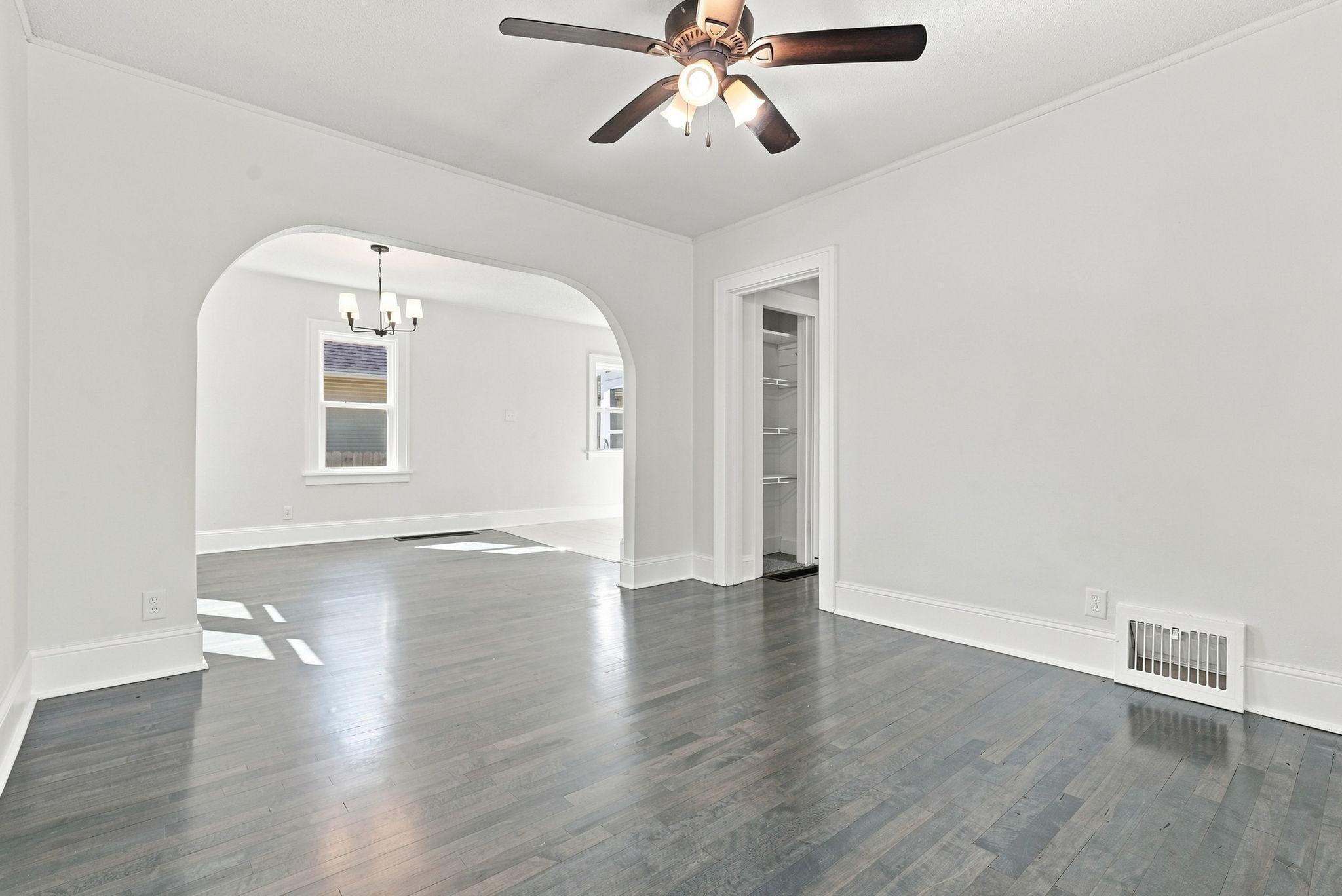 View of Residential at 2211 Minnehaha Avenue, Saint Paul MN 55119, Saint Paul (8 of 70) - Mike Wilen | Minnesota Team Real Estate