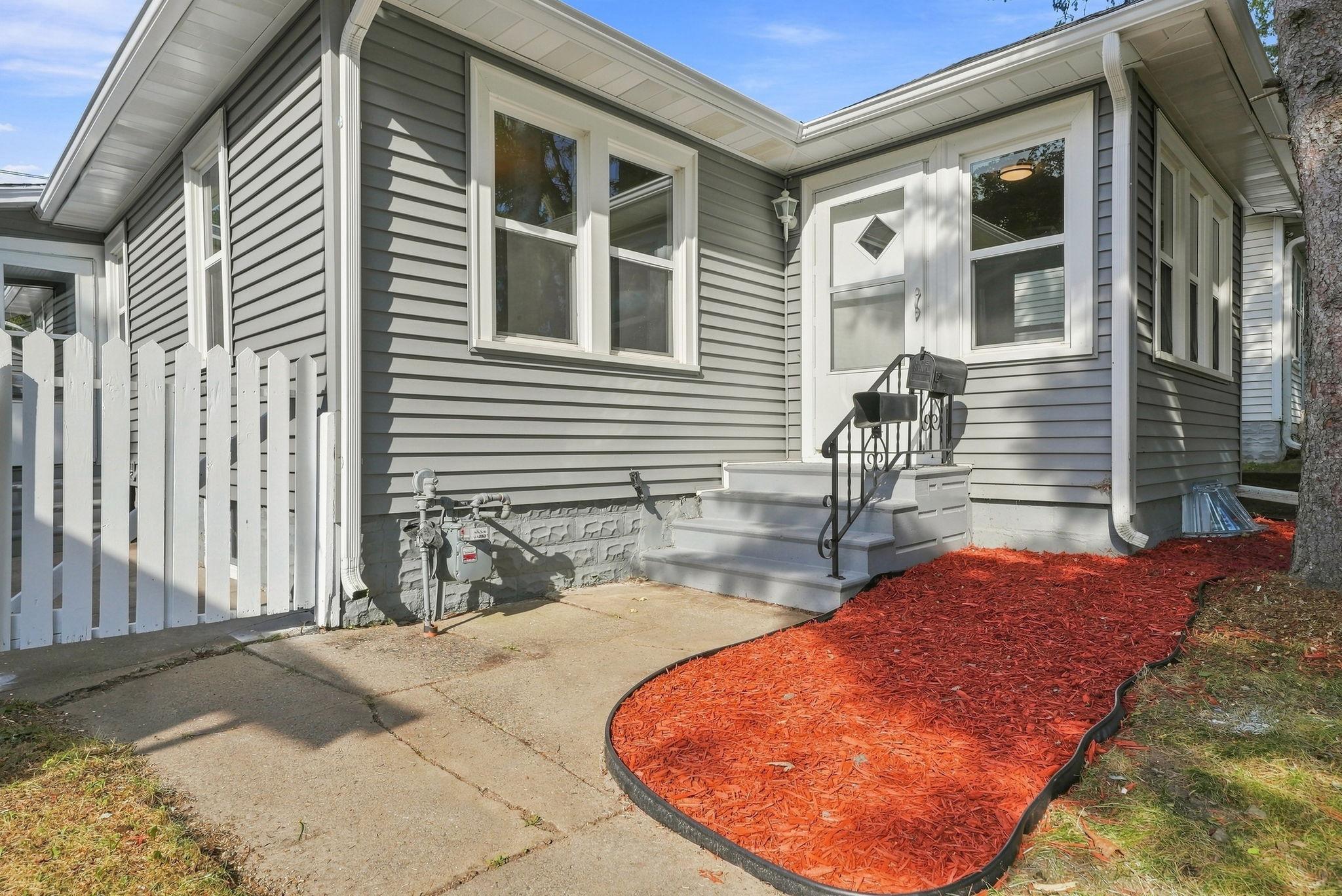 View of Residential at 2211 Minnehaha Avenue, Saint Paul MN 55119, Saint Paul (3 of 70) - Mike Wilen | Minnesota Team Real Estate