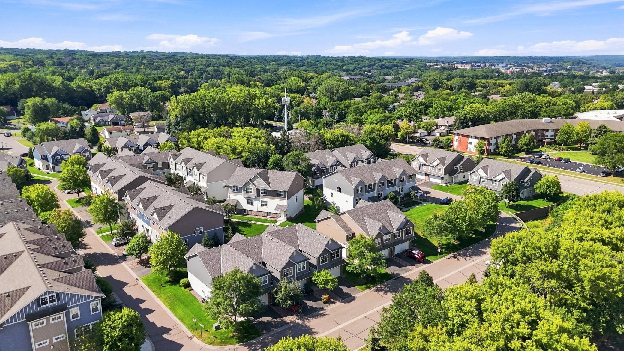 View of Residential at 12226 River Valley Drive, Burnsville MN 55337, Burnsville (30 of 31) - Mike Wilen | Minnesota Team Real Estate