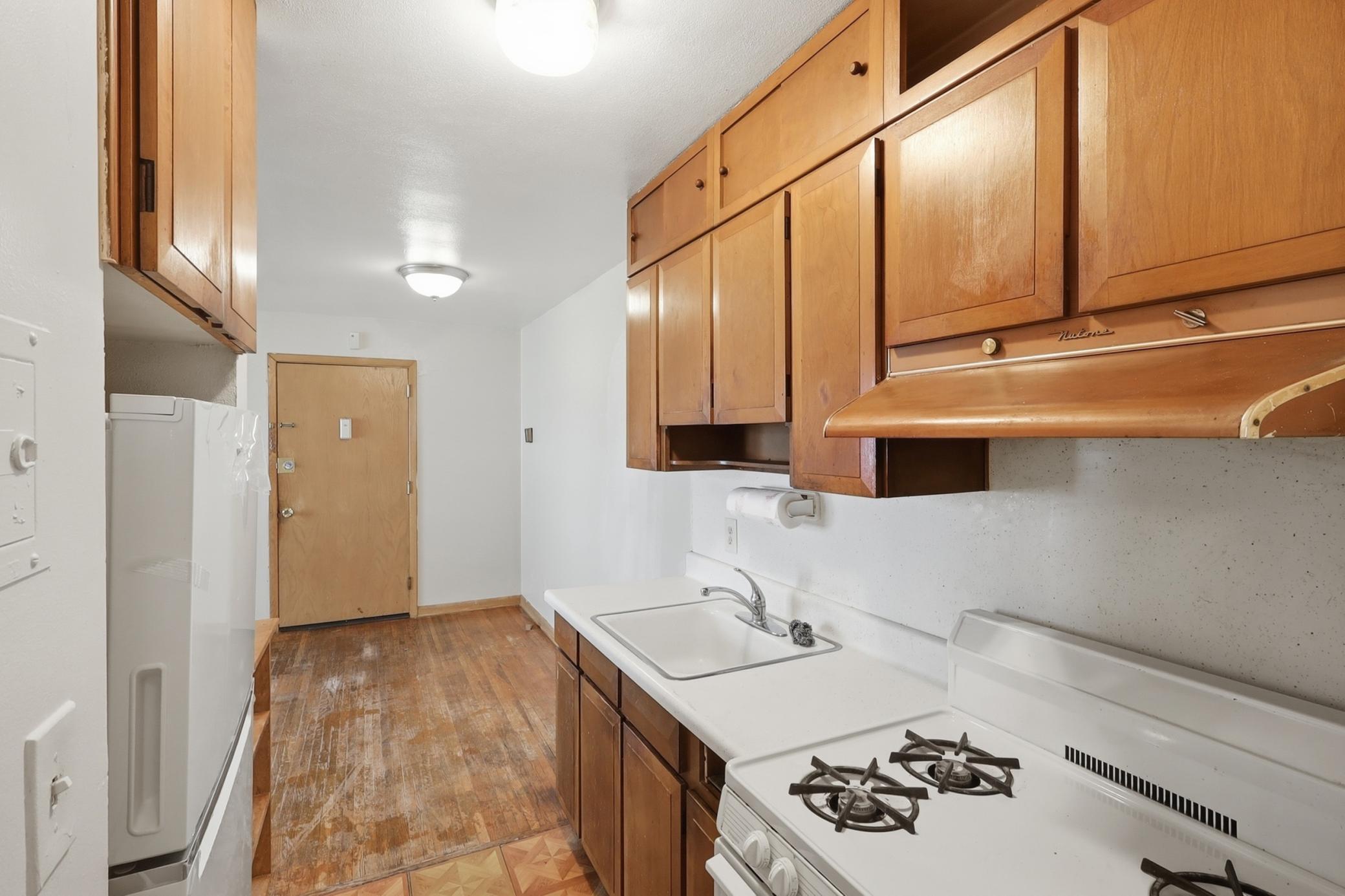 View of Commercial Sale at 826 5th Street, Saint Paul MN 55106, Saint Paul (7 of 30) - Mike Wilen | Minnesota Team Real Estate