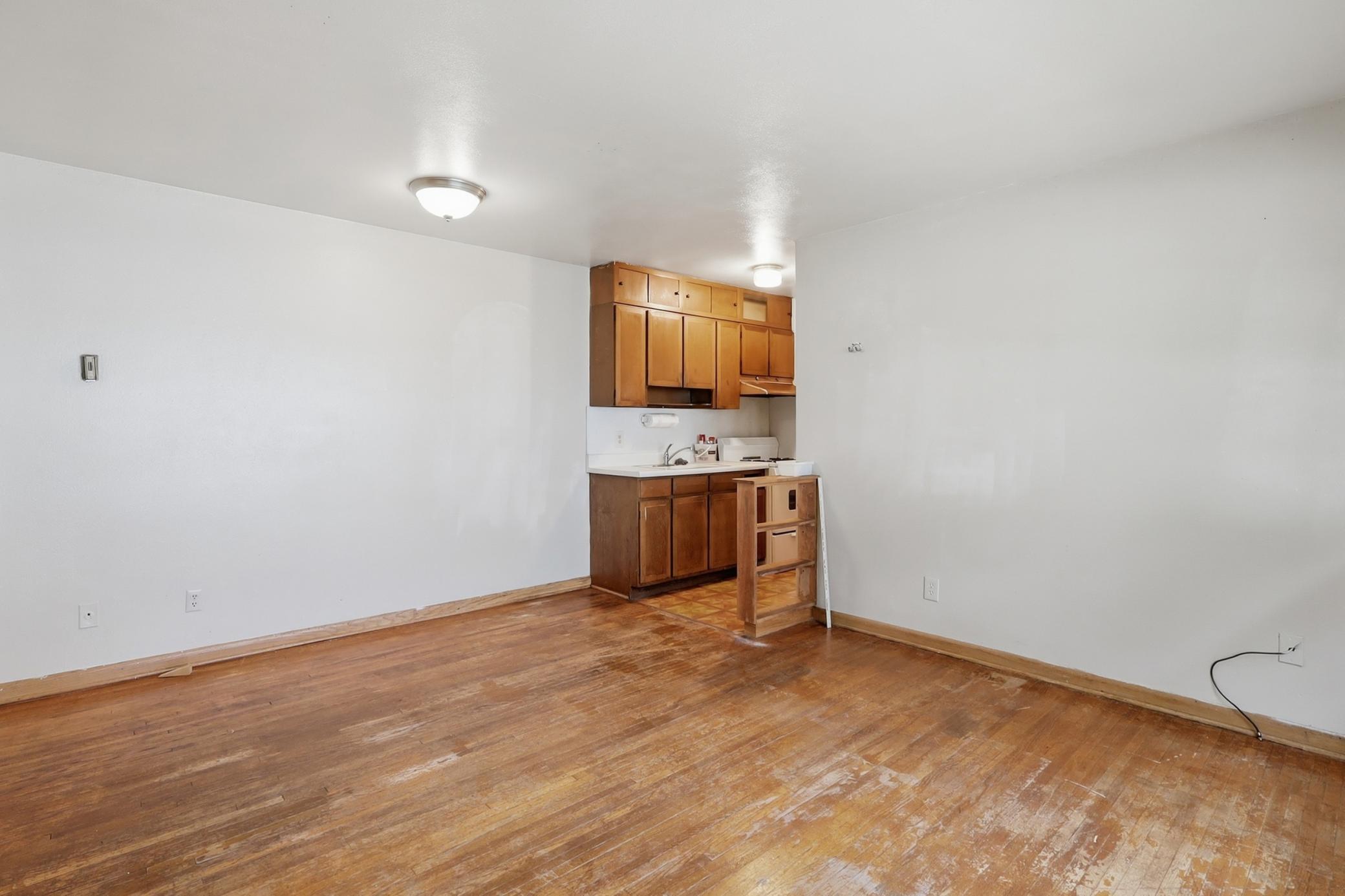 View of Commercial Sale at 826 5th Street, Saint Paul MN 55106, Saint Paul (3 of 30) - Mike Wilen | Minnesota Team Real Estate