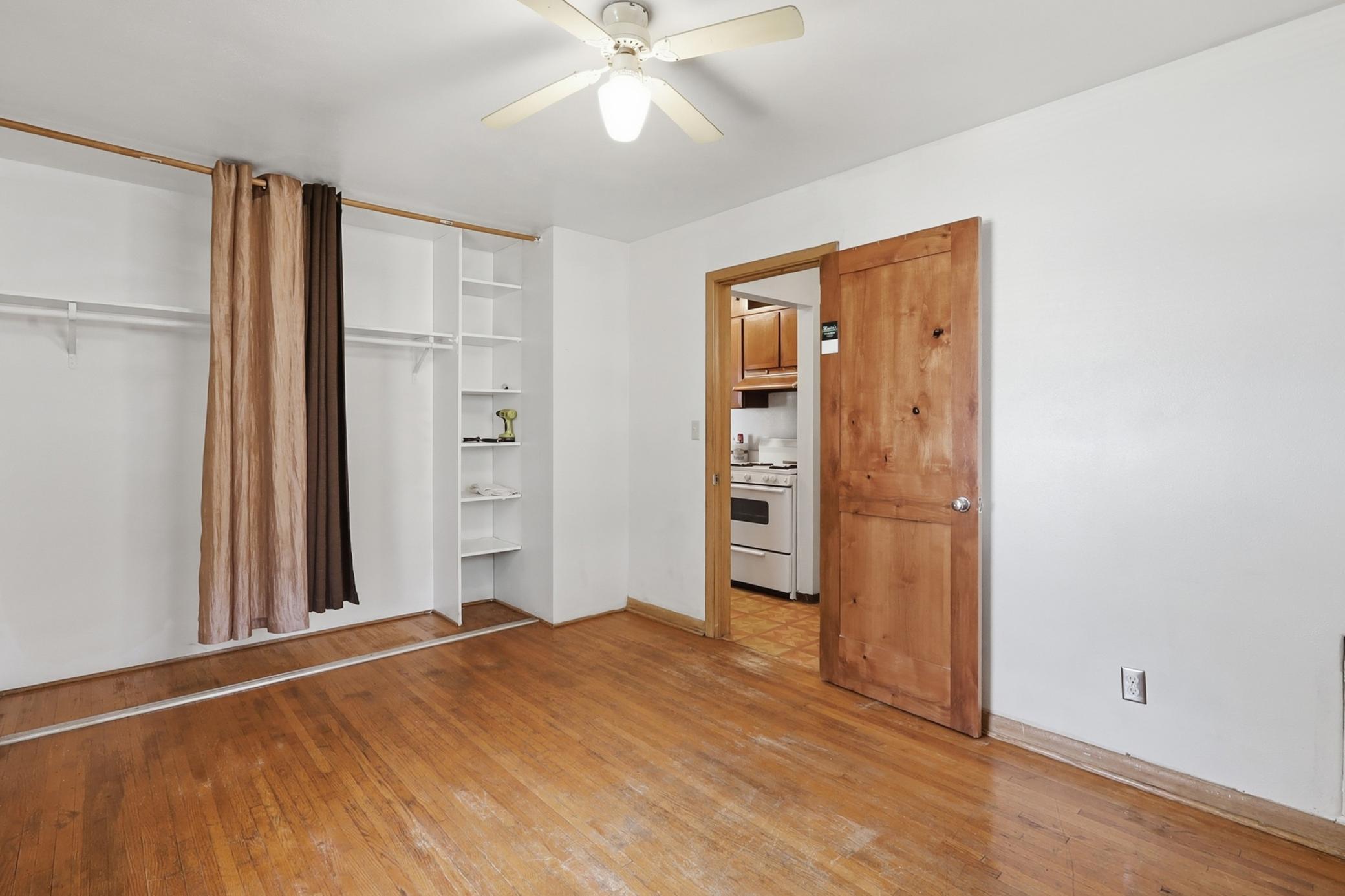 View of Commercial Sale at 826 5th Street, Saint Paul MN 55106, Saint Paul (11 of 30) - Mike Wilen | Minnesota Team Real Estate