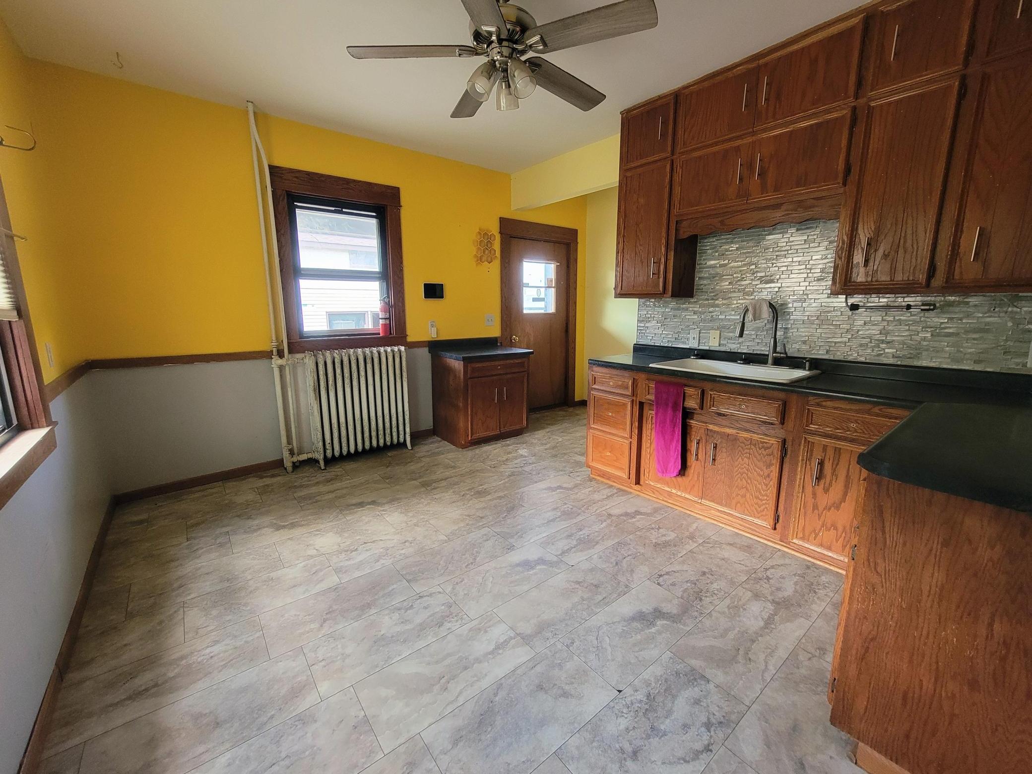 View of Residential at 85 Hatch Avenue, Saint Paul MN 55117, Saint Paul (6 of 22) - Mike Wilen | Minnesota Team Real Estate