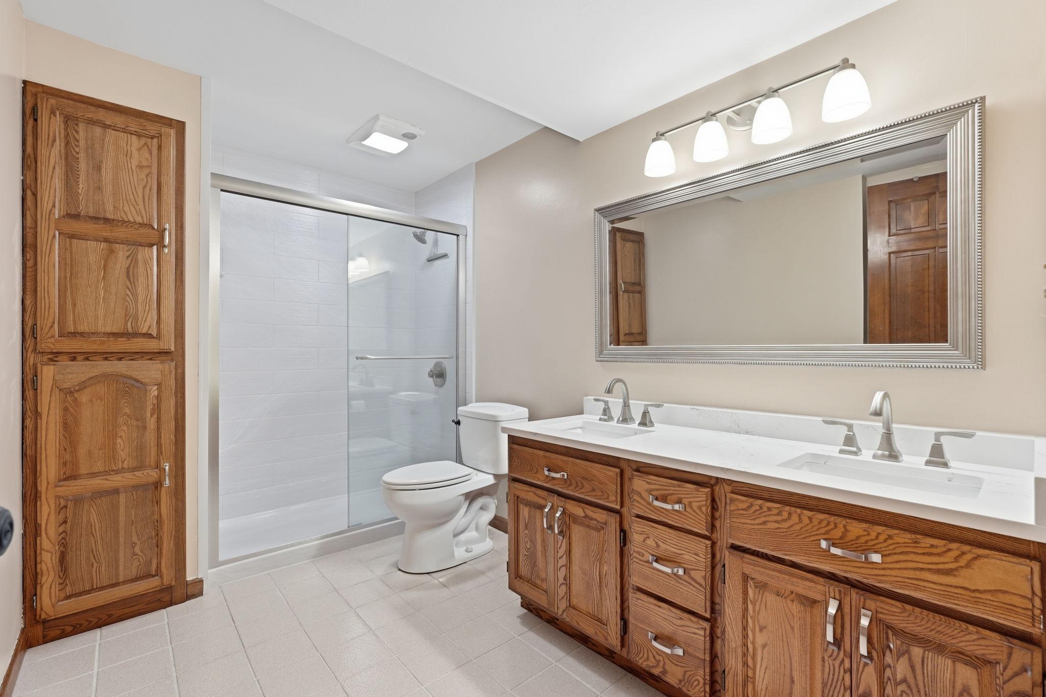 View of Residential at 1316 Summit Oaks Drive, Burnsville MN 55337, Burnsville (26 of 28) - Mike Wilen | Minnesota Team Real Estate