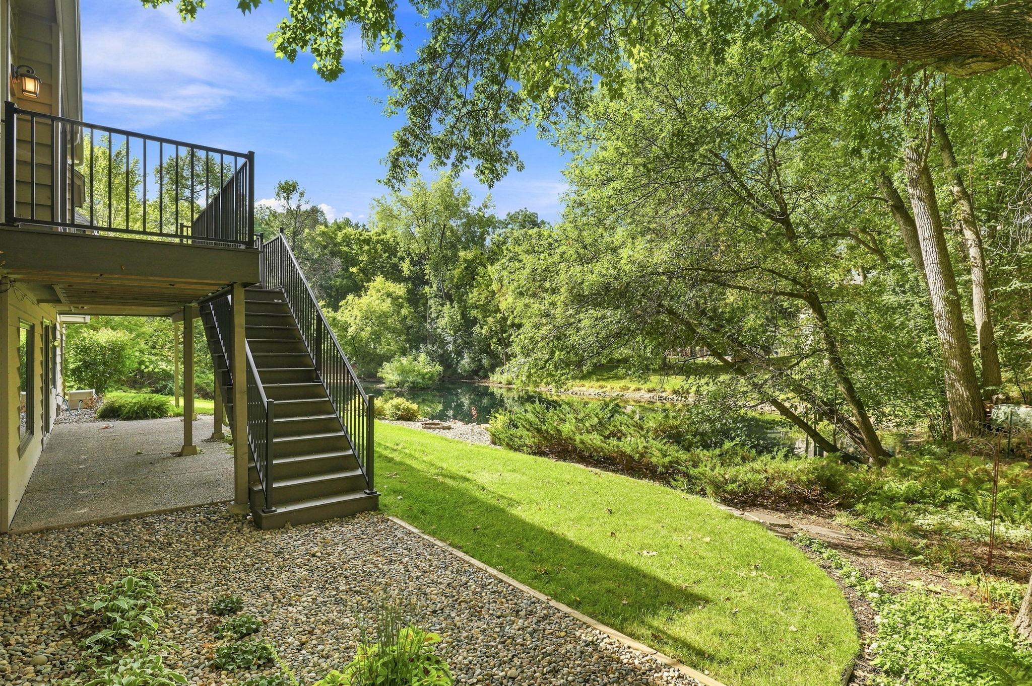 View of Residential at 1316 Summit Oaks Drive, Burnsville MN 55337, Burnsville (10 of 28) - Mike Wilen | Minnesota Team Real Estate