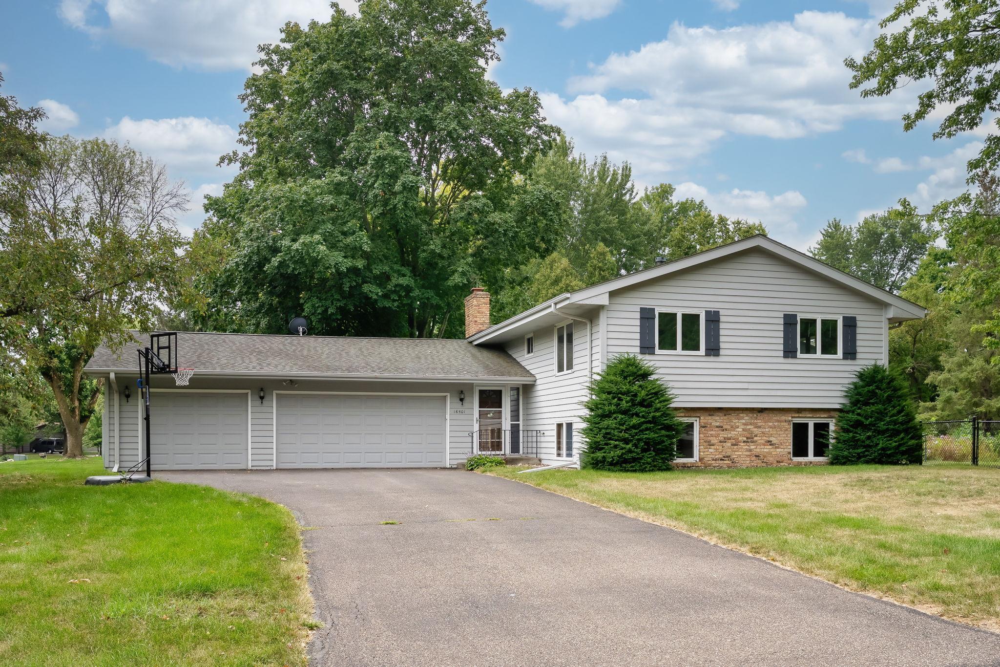 View of Residential at 16501 29th Avenue, Plymouth MN 55447, Plymouth - Mike Wilen | Minnesota Team Real Estate