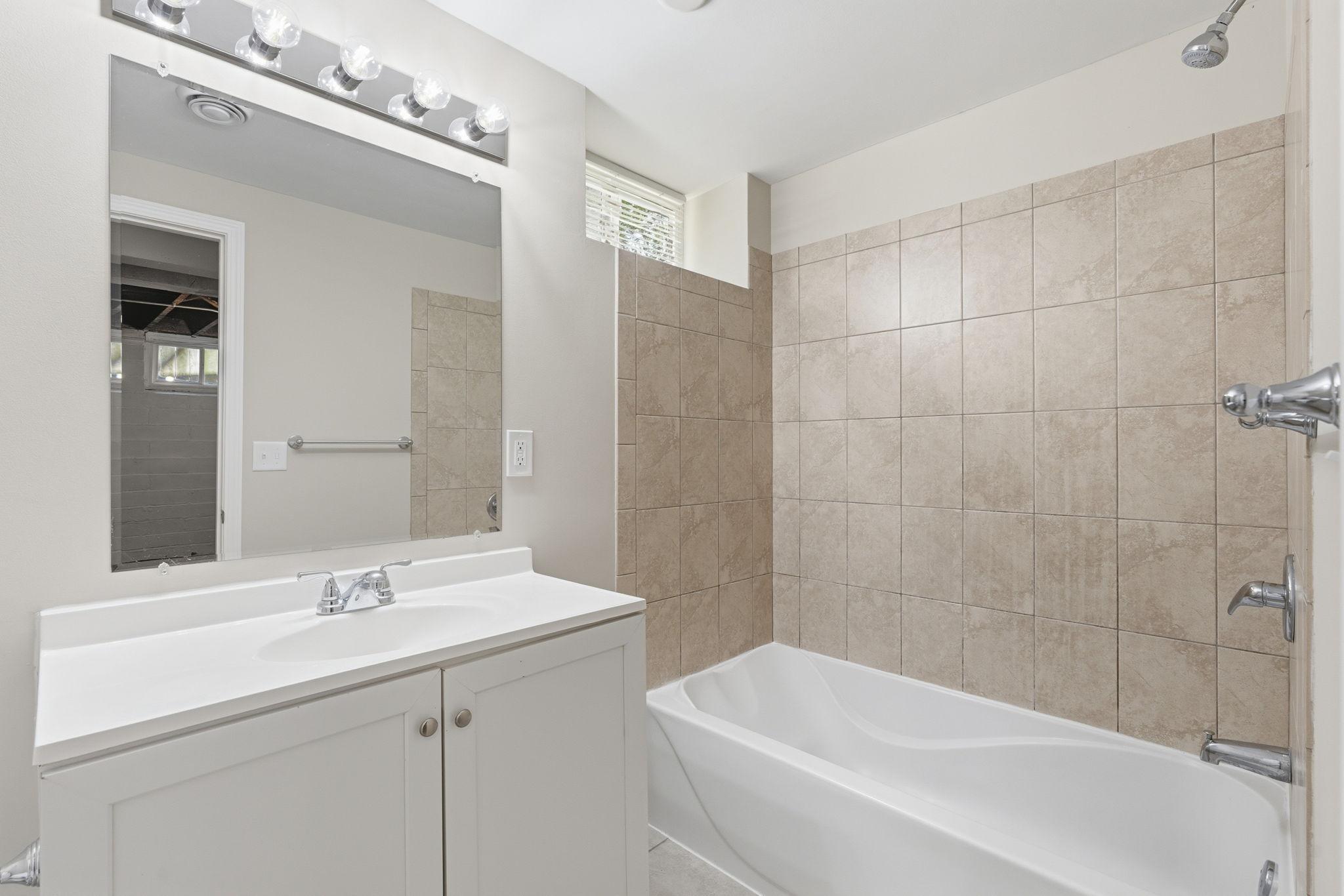 View of Residential at 3407 Logan Avenue, Minneapolis MN 55412, Minneapolis (31 of 51) - Mike Wilen | Minnesota Team Real Estate