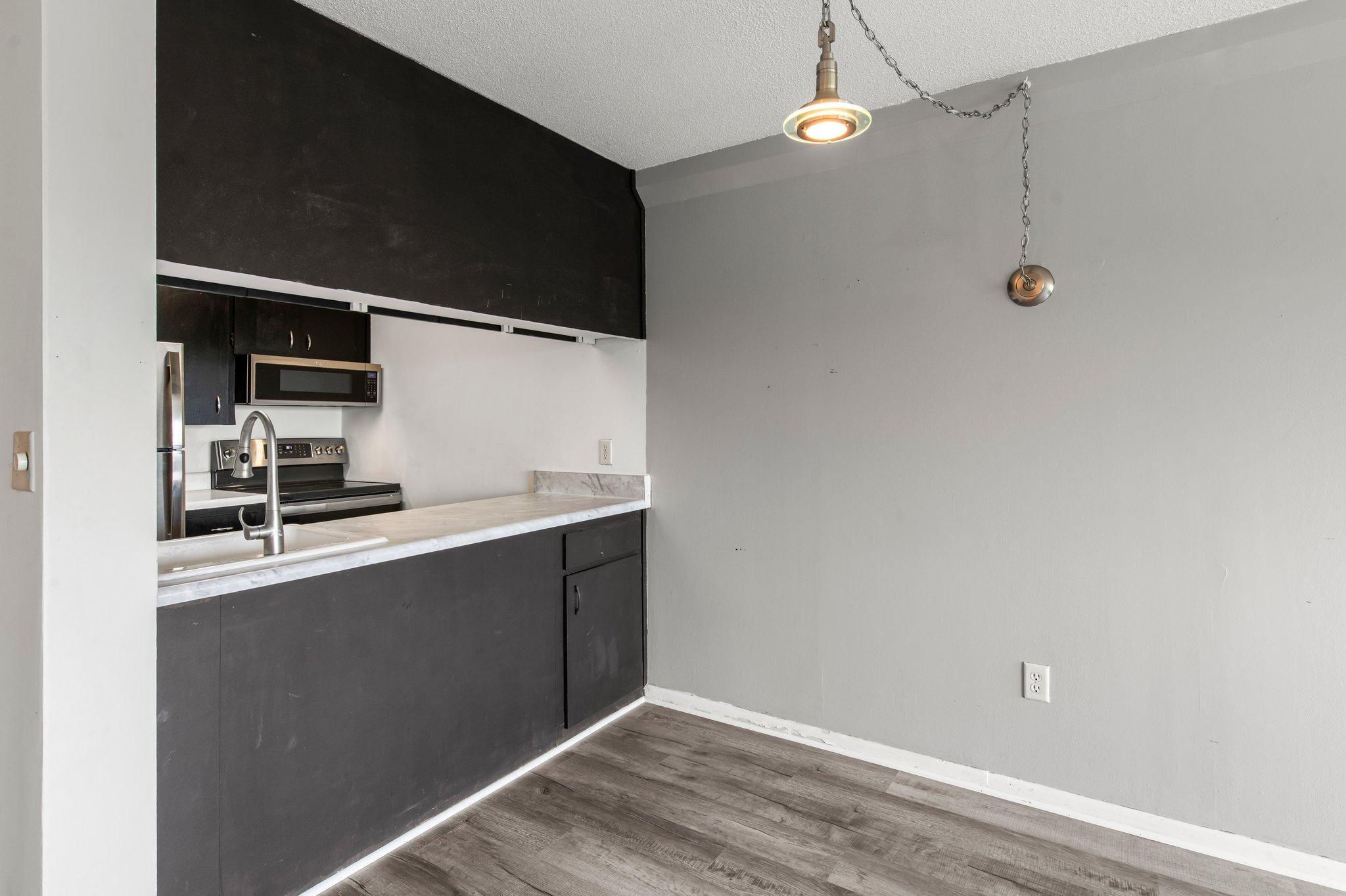 View of Residential at 1920 1st Street #408, Minneapolis MN 55454, Minneapolis (7 of 29) - Mike Wilen | Minnesota Team Real Estate