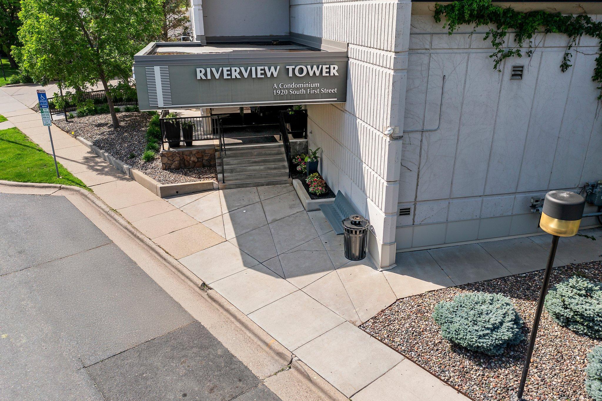 View of Residential at 1920 1st Street #408, Minneapolis MN 55454, Minneapolis (12 of 29) - Mike Wilen | Minnesota Team Real Estate