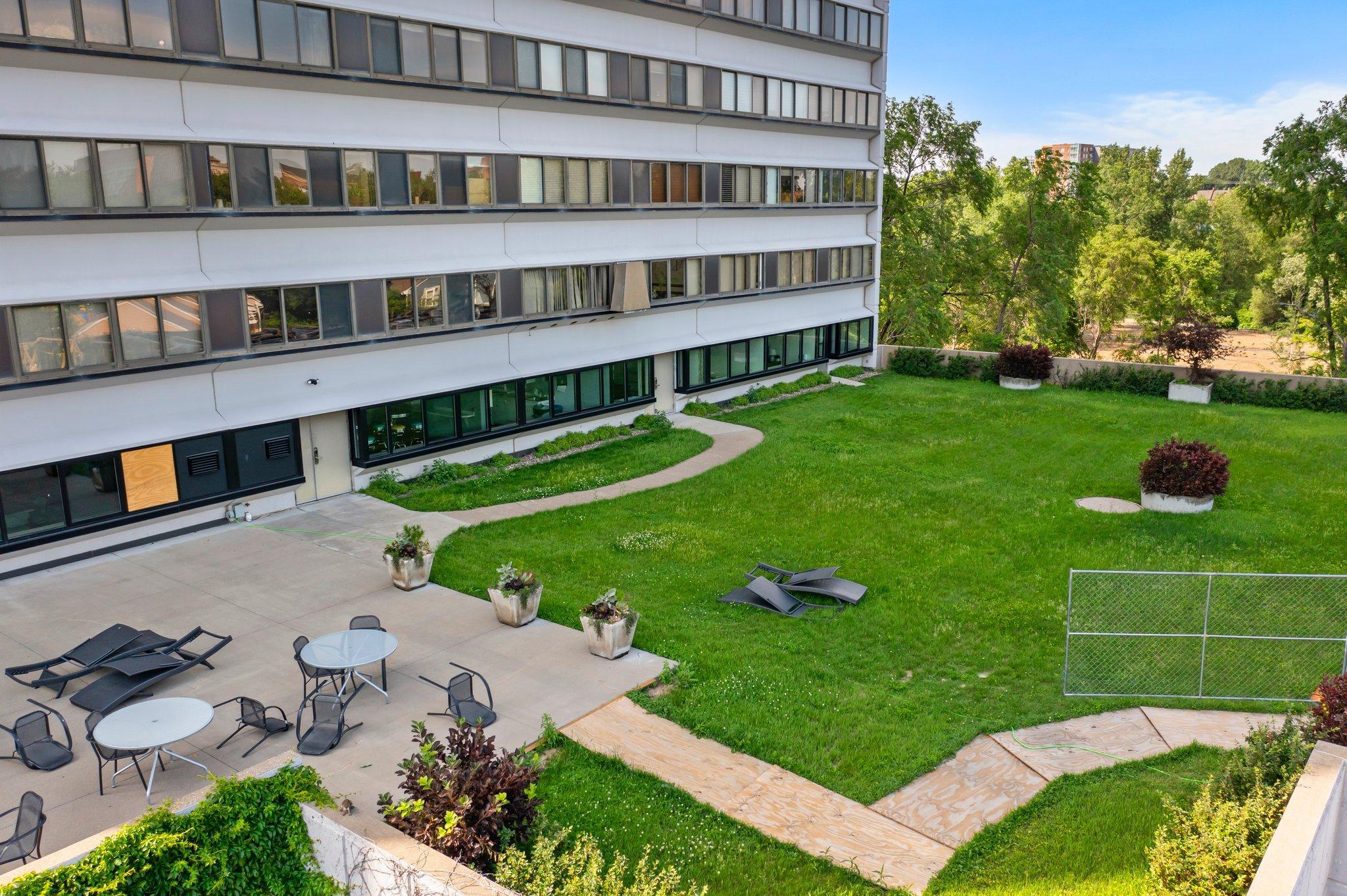 View of Residential at 1920 1st Street #408, Minneapolis MN 55454, Minneapolis (24 of 29) - Mike Wilen | Minnesota Team Real Estate