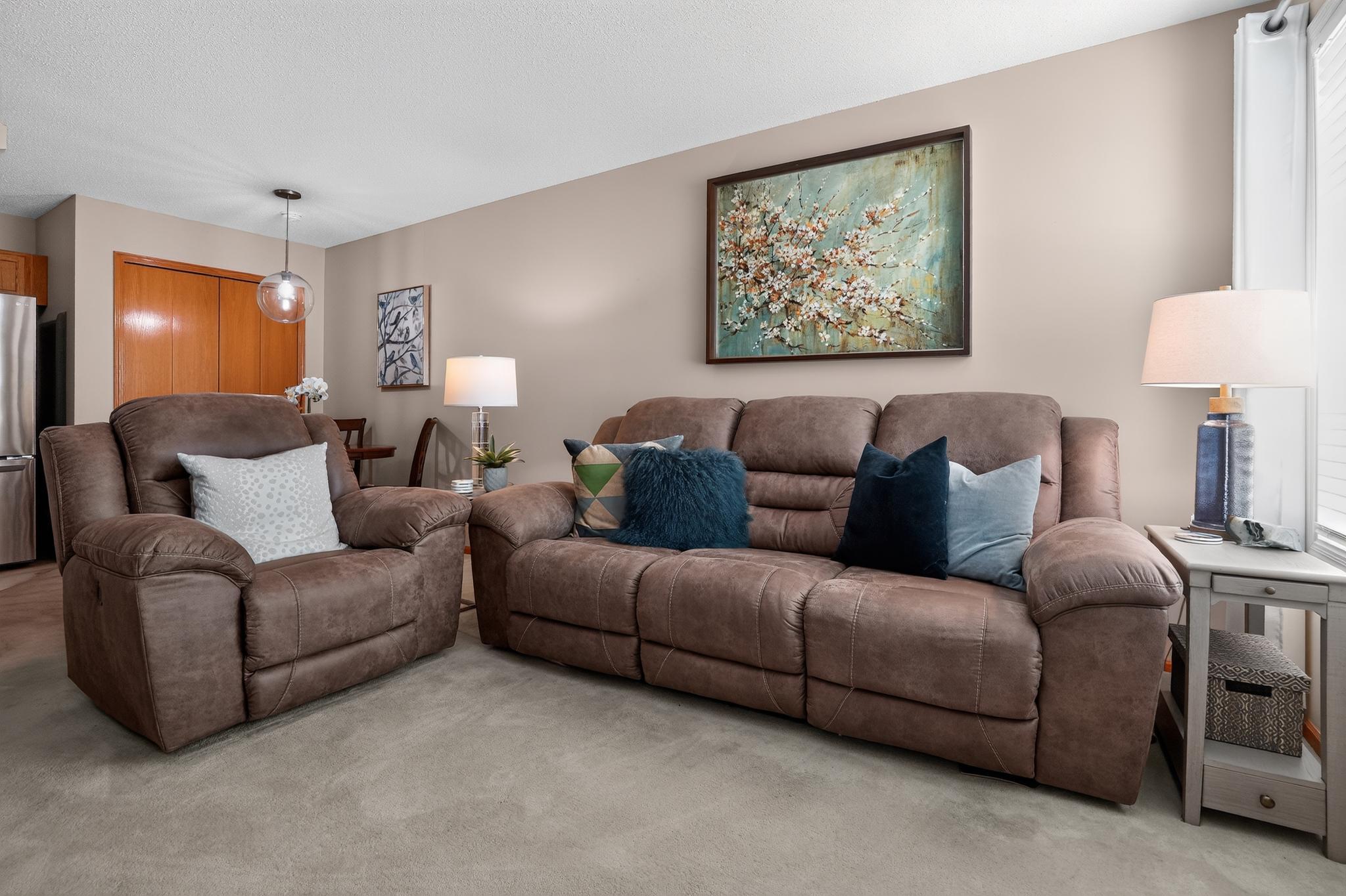 View of Residential at 15955 Finch Lane, Apple Valley MN 55124, Apple Valley (7 of 17) - Mike Wilen | Minnesota Team Real Estate