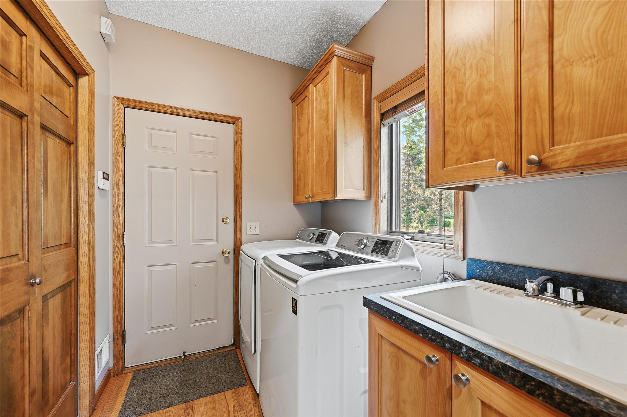 View of Residential at 11412 Louisiana Avenue, Bloomington MN 55438, Bloomington (14 of 33) - Mike Wilen | Minnesota Team Real Estate