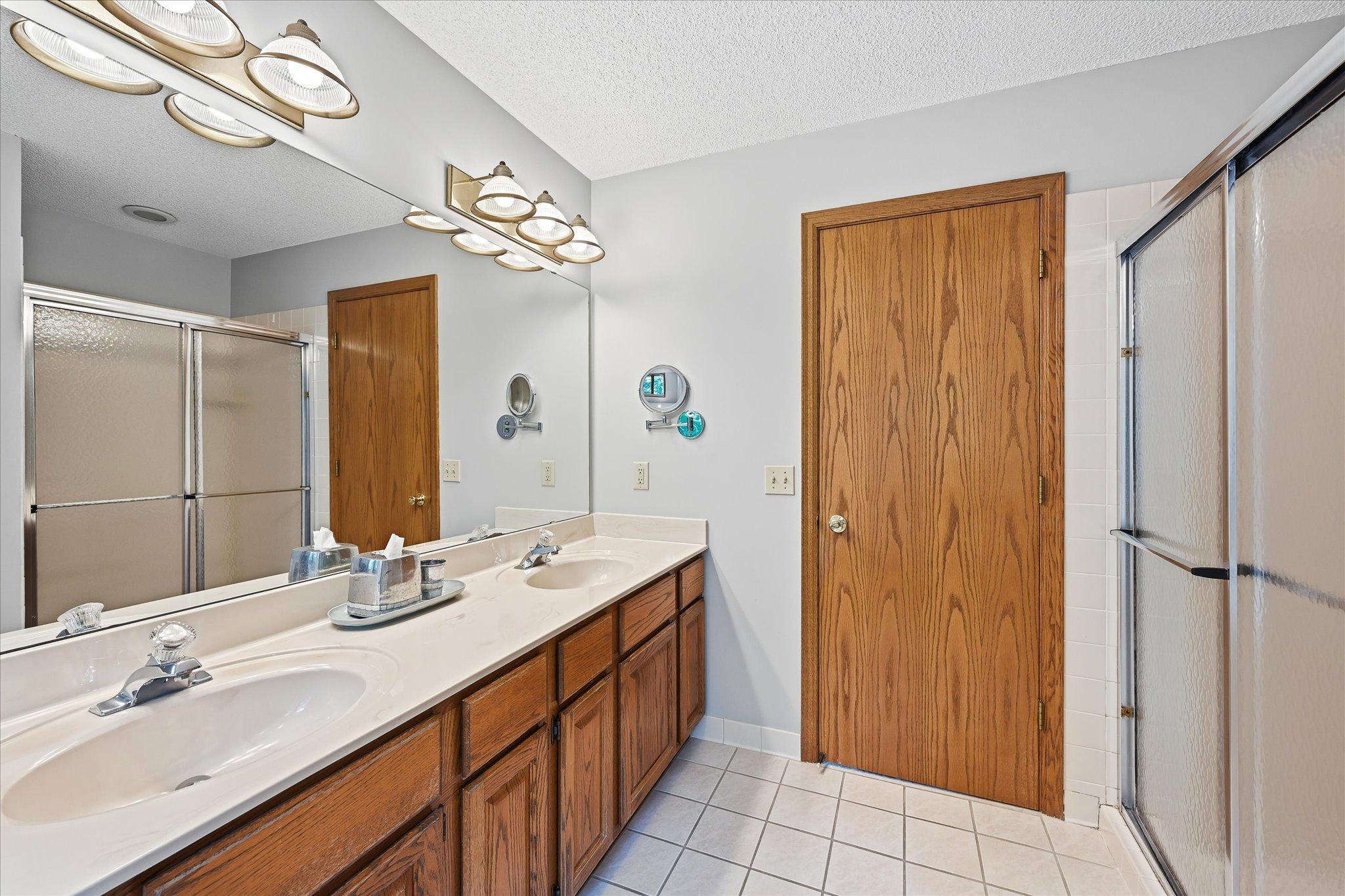 View of Residential at 11412 Louisiana Avenue, Bloomington MN 55438, Bloomington (18 of 33) - Mike Wilen | Minnesota Team Real Estate