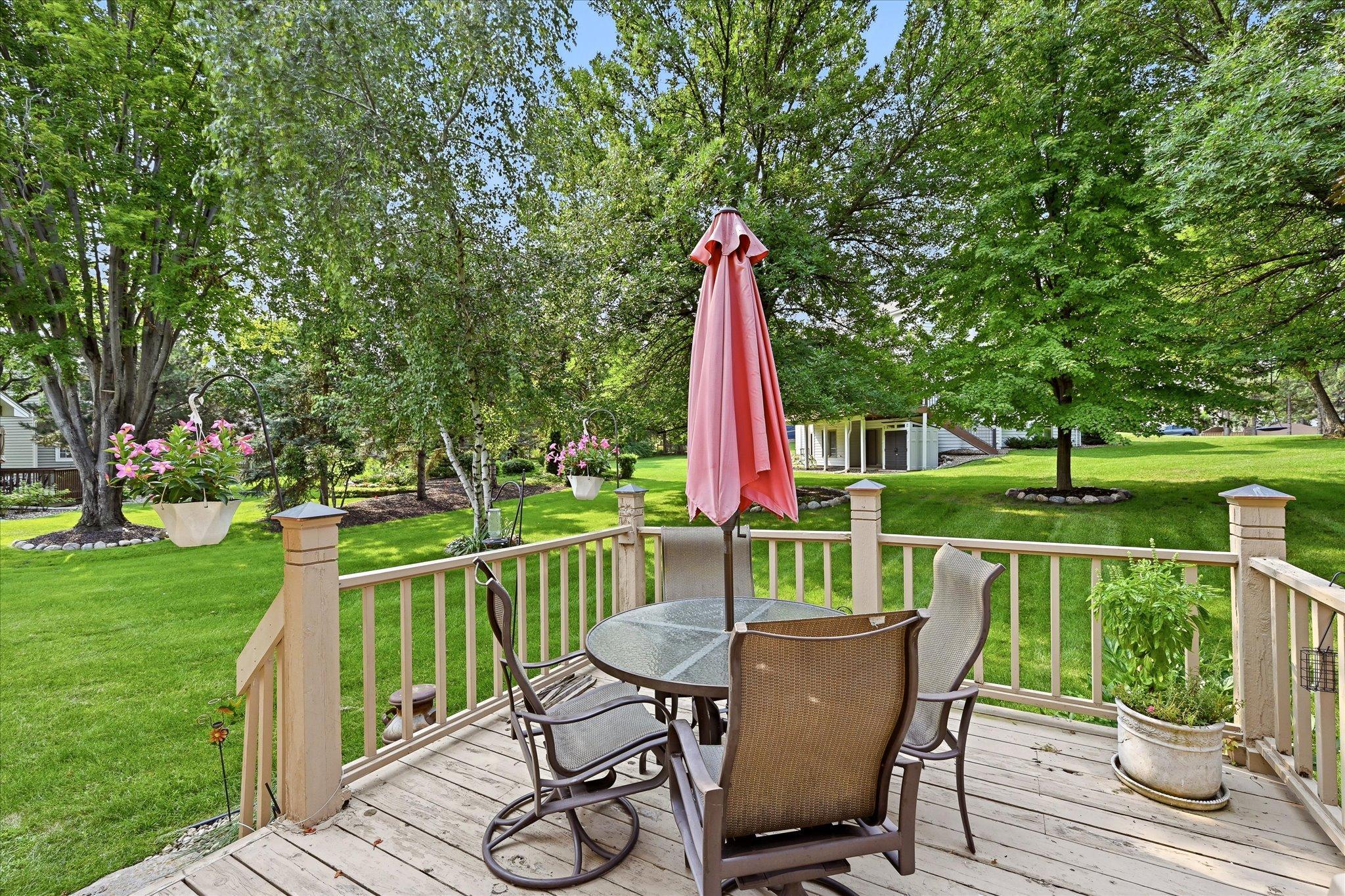 View of Residential at 11412 Louisiana Avenue, Bloomington MN 55438, Bloomington (27 of 33) - Mike Wilen | Minnesota Team Real Estate