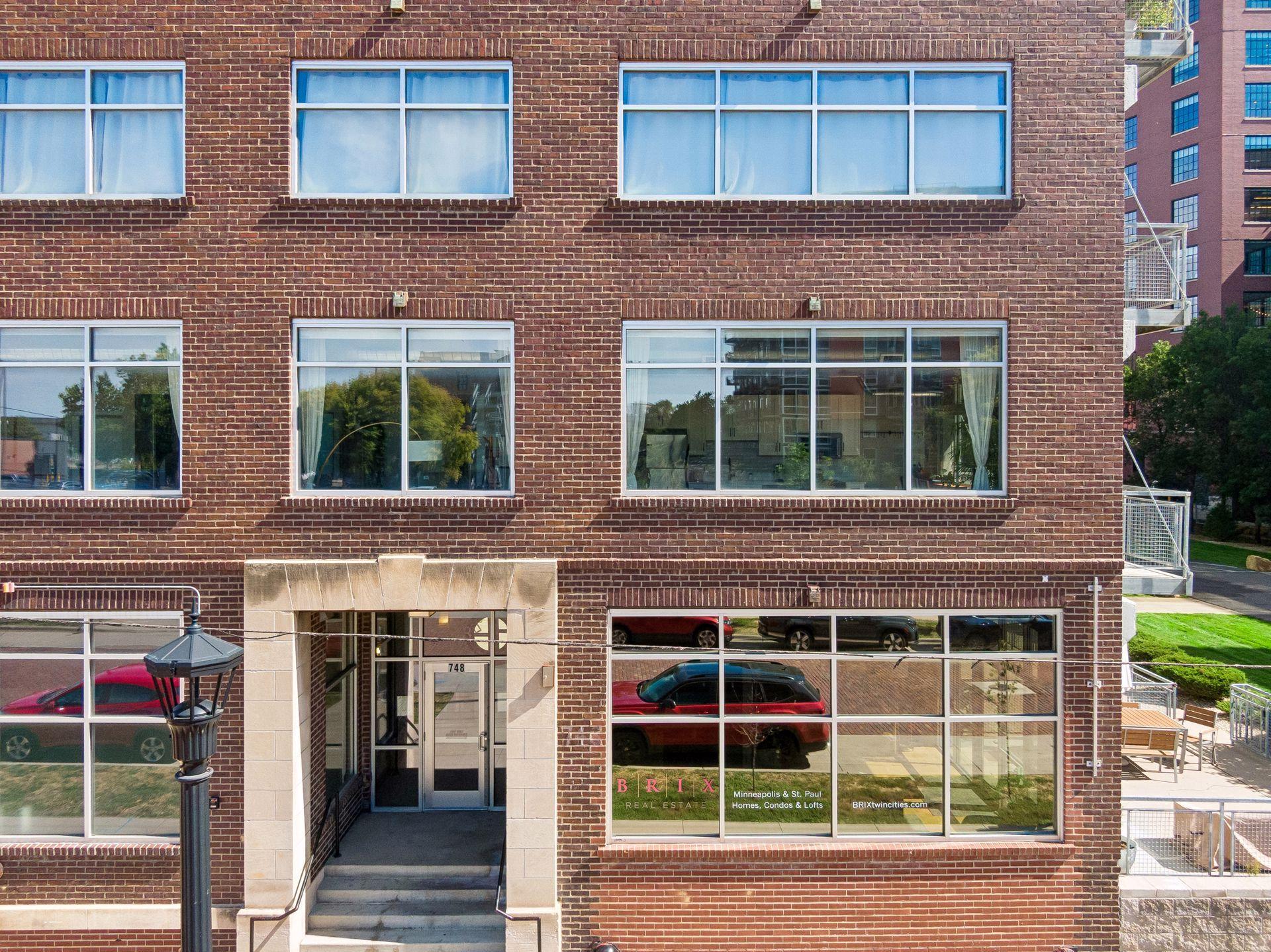 View of Residential at 748 3rd Street #200, Minneapolis MN 55401, Minneapolis (41 of 48) - Mike Wilen | Minnesota Team Real Estate