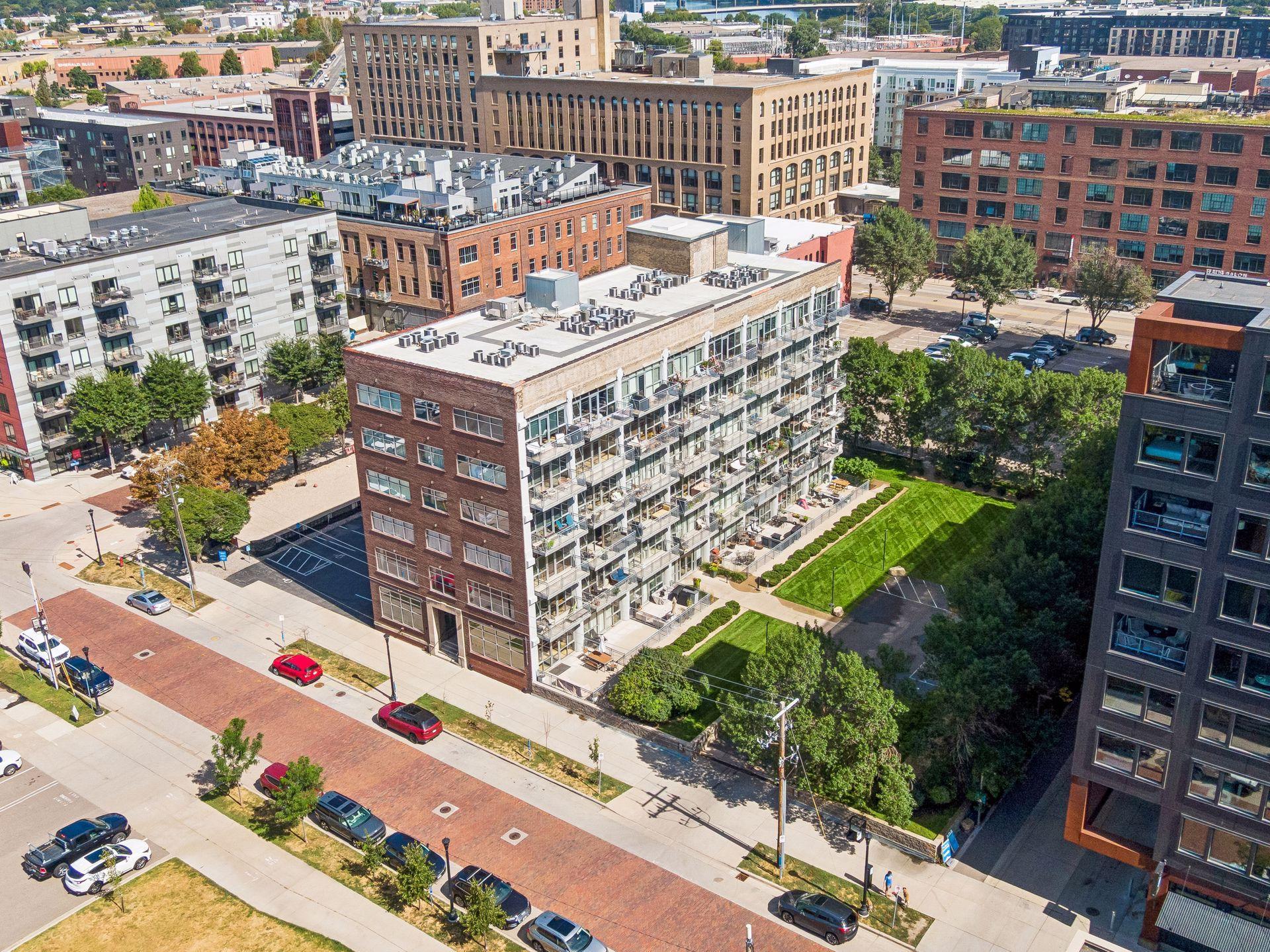 View of Residential at 748 3rd Street #200, Minneapolis MN 55401, Minneapolis (46 of 48) - Mike Wilen | Minnesota Team Real Estate