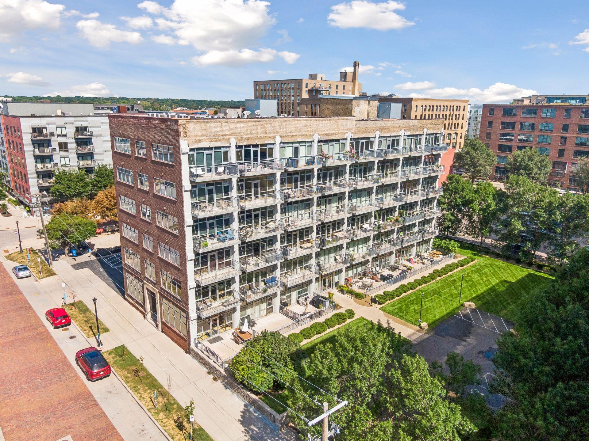 View of Residential at 748 3rd Street #200, Minneapolis MN 55401, Minneapolis (4 of 48) - Mike Wilen | Minnesota Team Real Estate