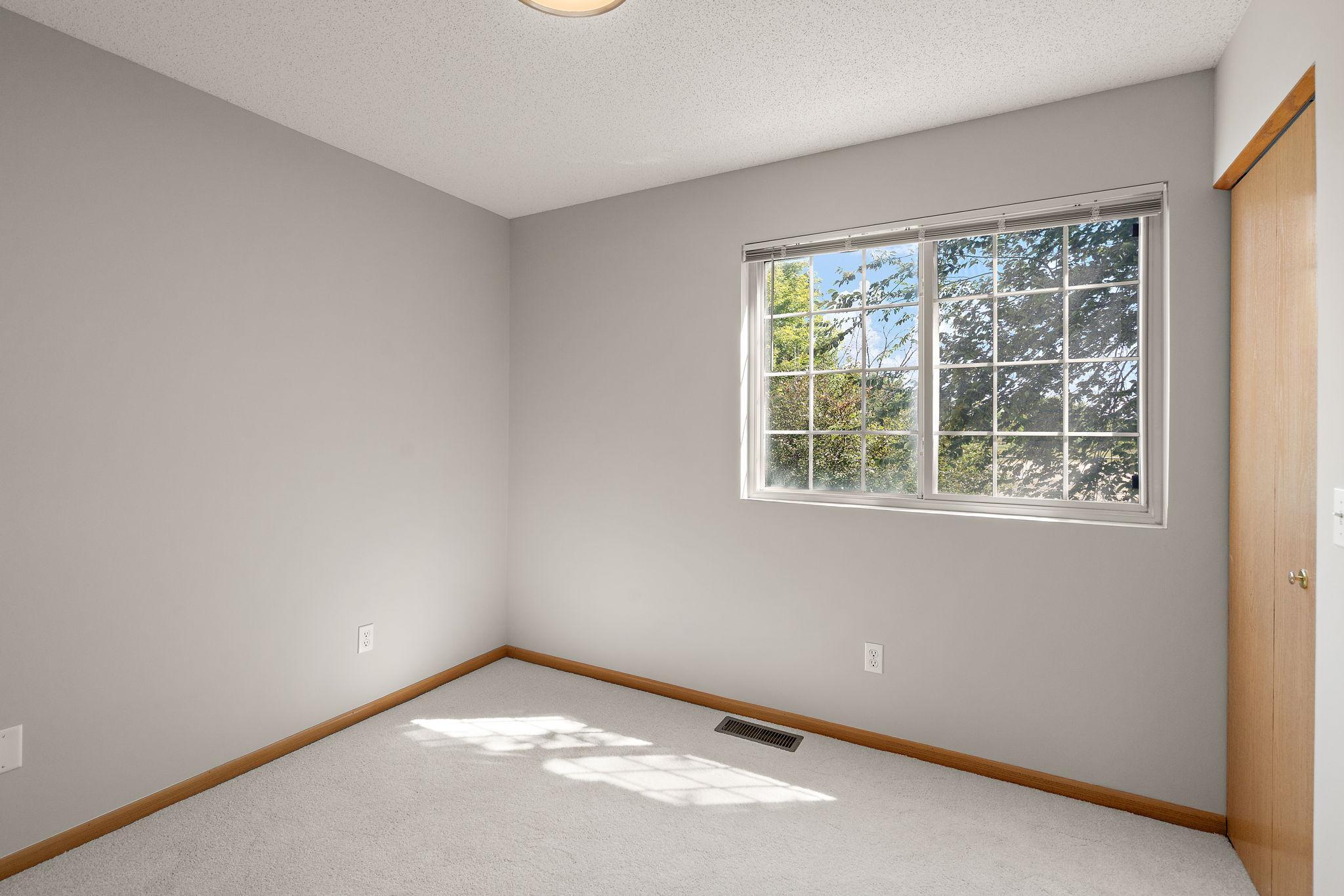 View of Residential at 13093 Crimson Clover Lane, Eden Prairie MN 55347, Eden Prairie (26 of 31) - Mike Wilen | Minnesota Team Real Estate