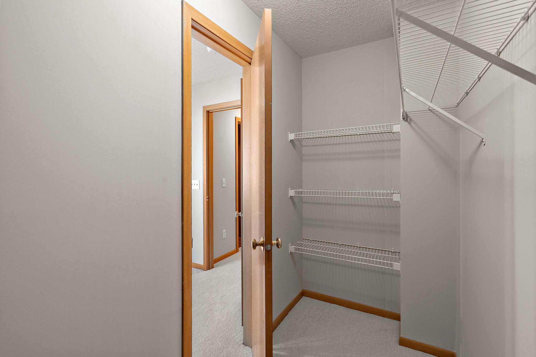 View of Residential at 13093 Crimson Clover Lane, Eden Prairie MN 55347, Eden Prairie (22 of 31) - Mike Wilen | Minnesota Team Real Estate