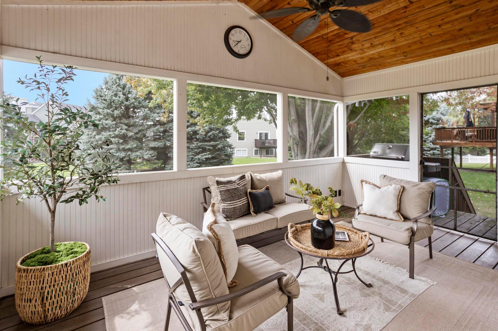 View of Residential at 2452 Eagle Valley Drive, Woodbury MN 55129, Woodbury (6 of 53) - Mike Wilen | Minnesota Team Real Estate