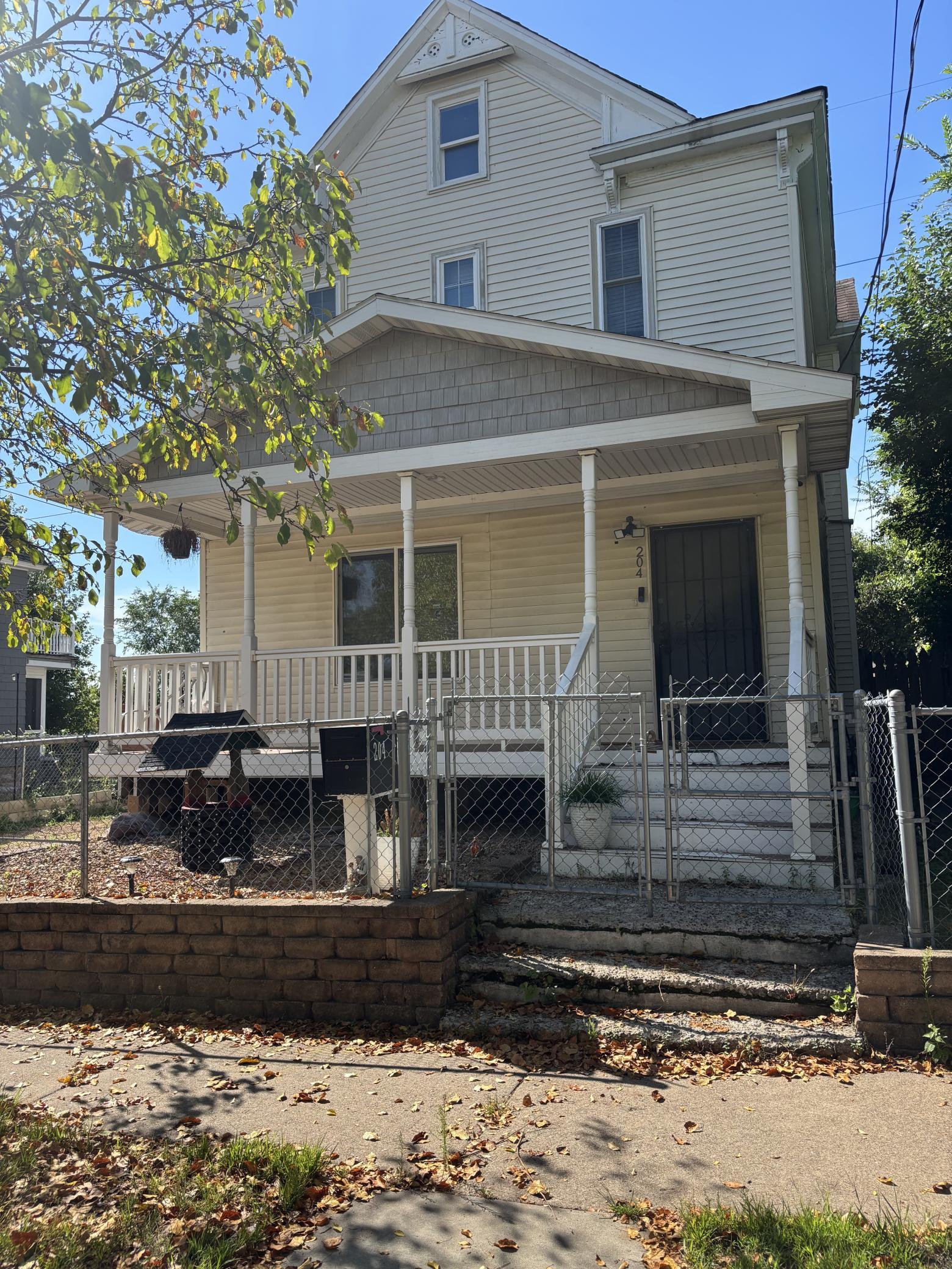 View of Residential at 204 Acker Street, Saint Paul MN 55117, Saint Paul - Mike Wilen | Minnesota Team Real Estate